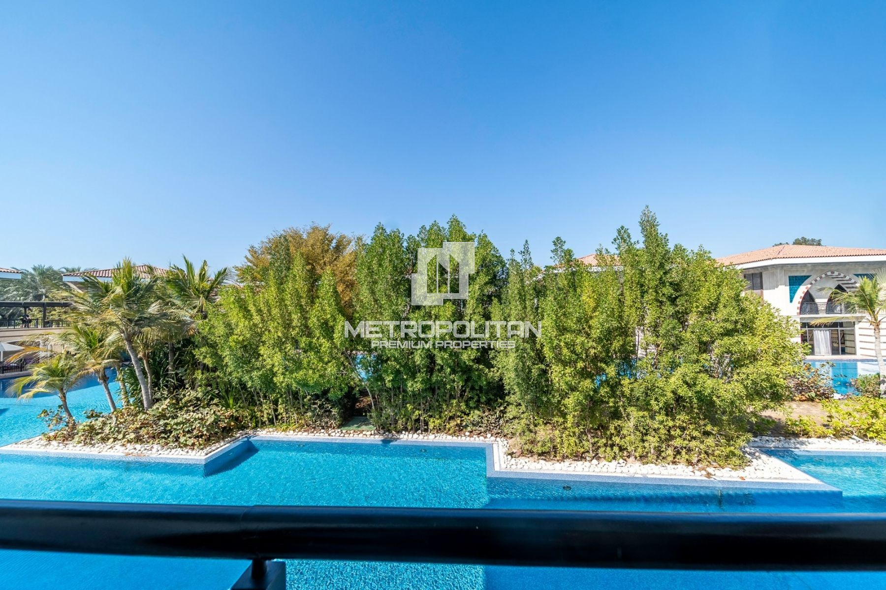 Stunning Private Villa | 5 Star | Gated Community
