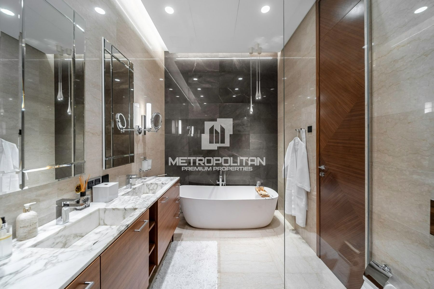 Stunning Private Villa | 5 Star | Gated Community