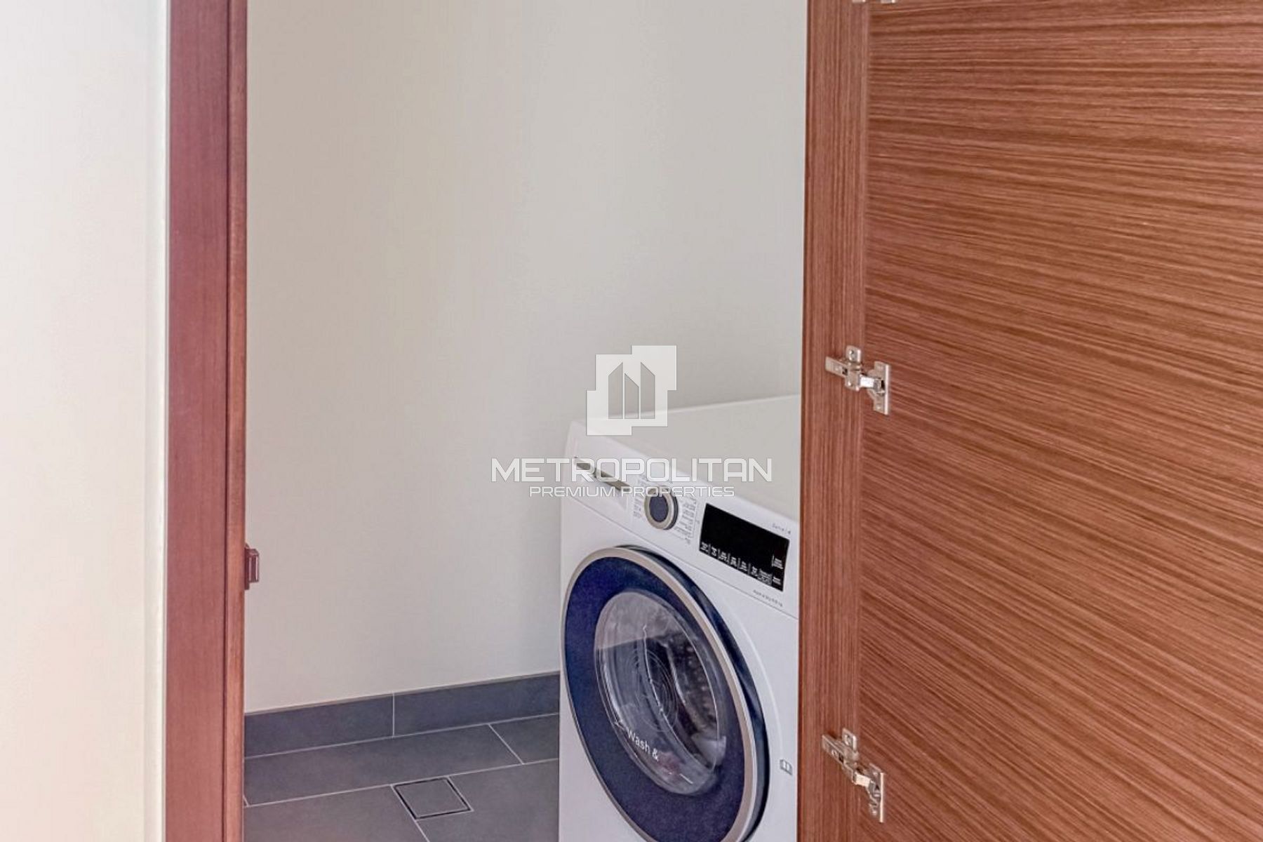 Spacious Layout | Brand New | Payment Plan photo-17