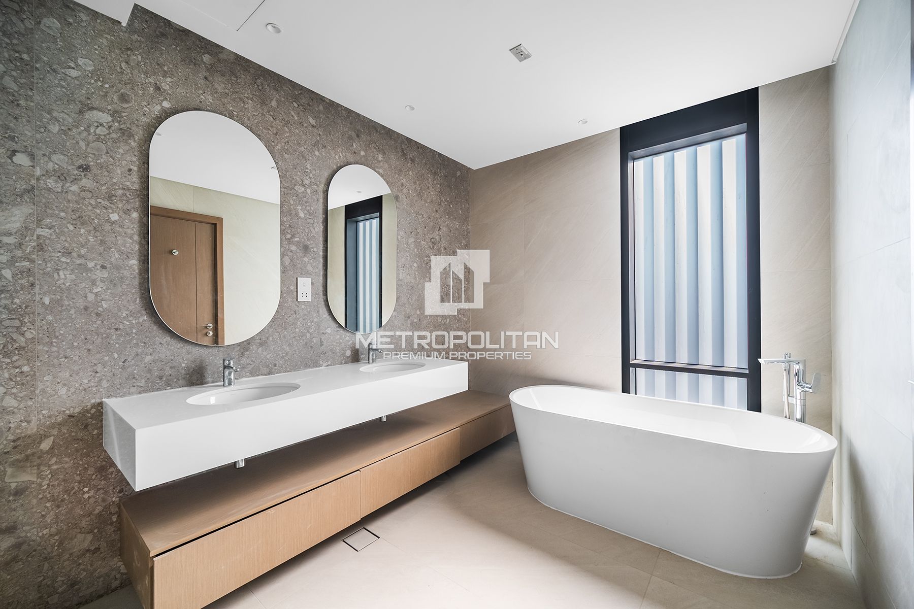 Standalone 5BR Villa |Distress Deal |Ready to Move photo-34