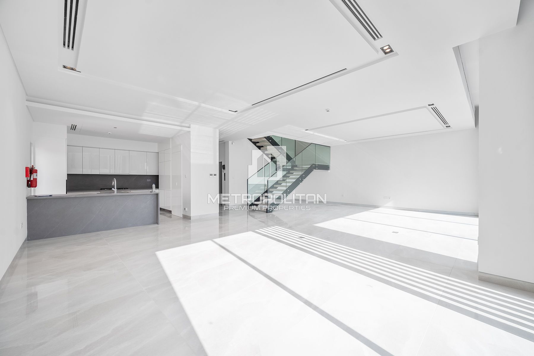 Standalone 5BR Villa |Distress Deal |Ready to Move photo-7