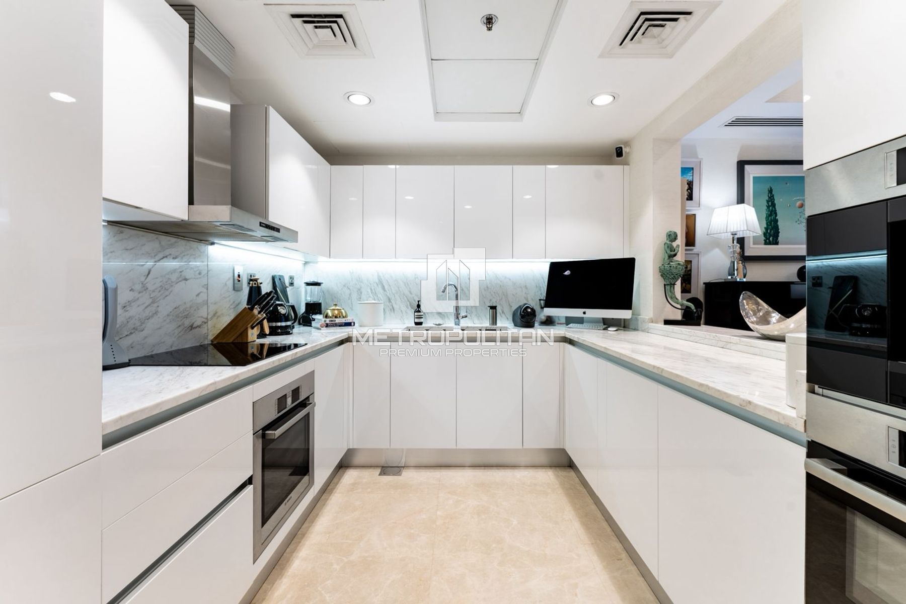 Exquisitely Upgraded 1BR|Designer Furnished|Vacant