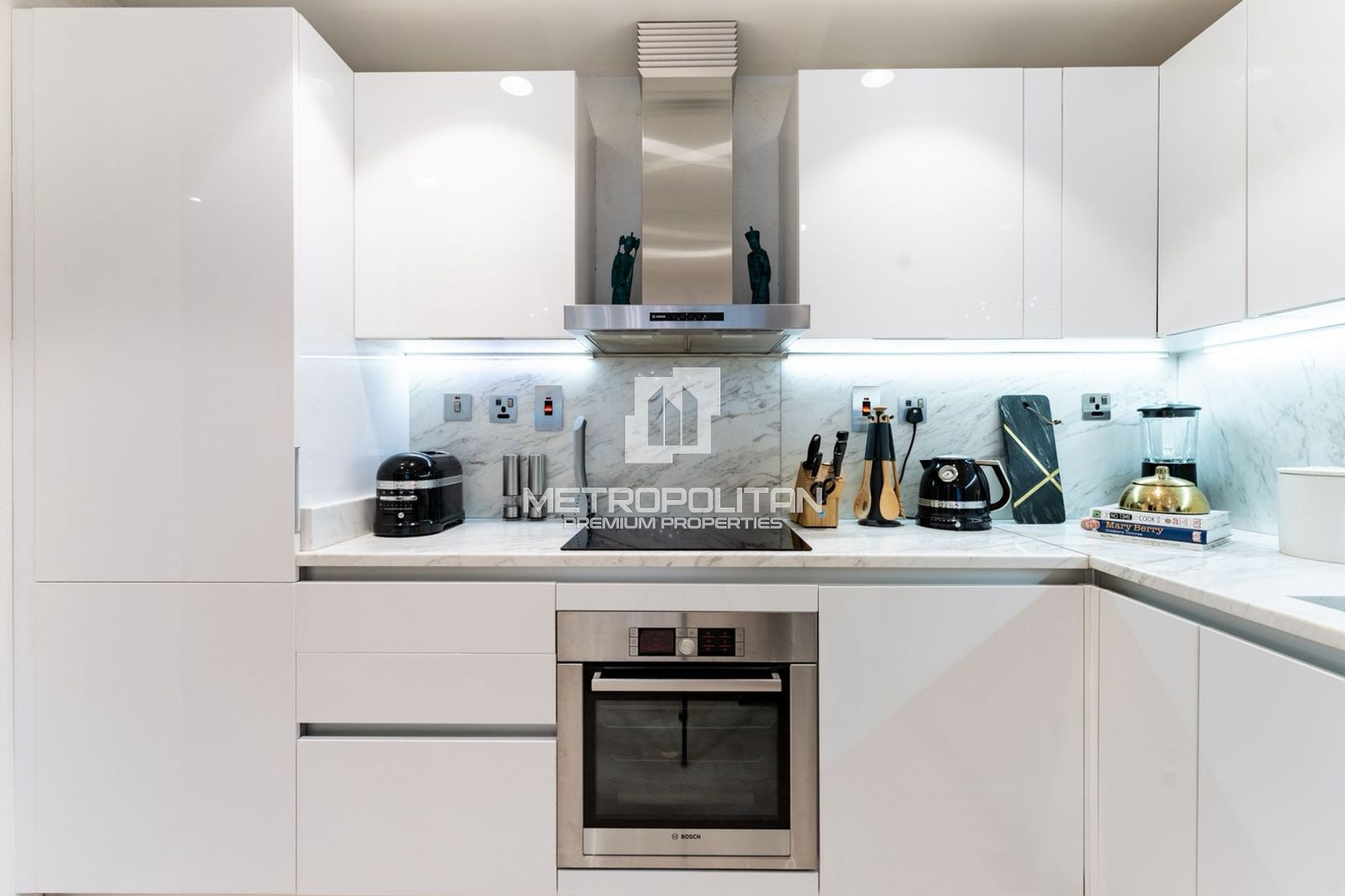 Exquisitely Upgraded 1BR|Designer Furnished|Vacant