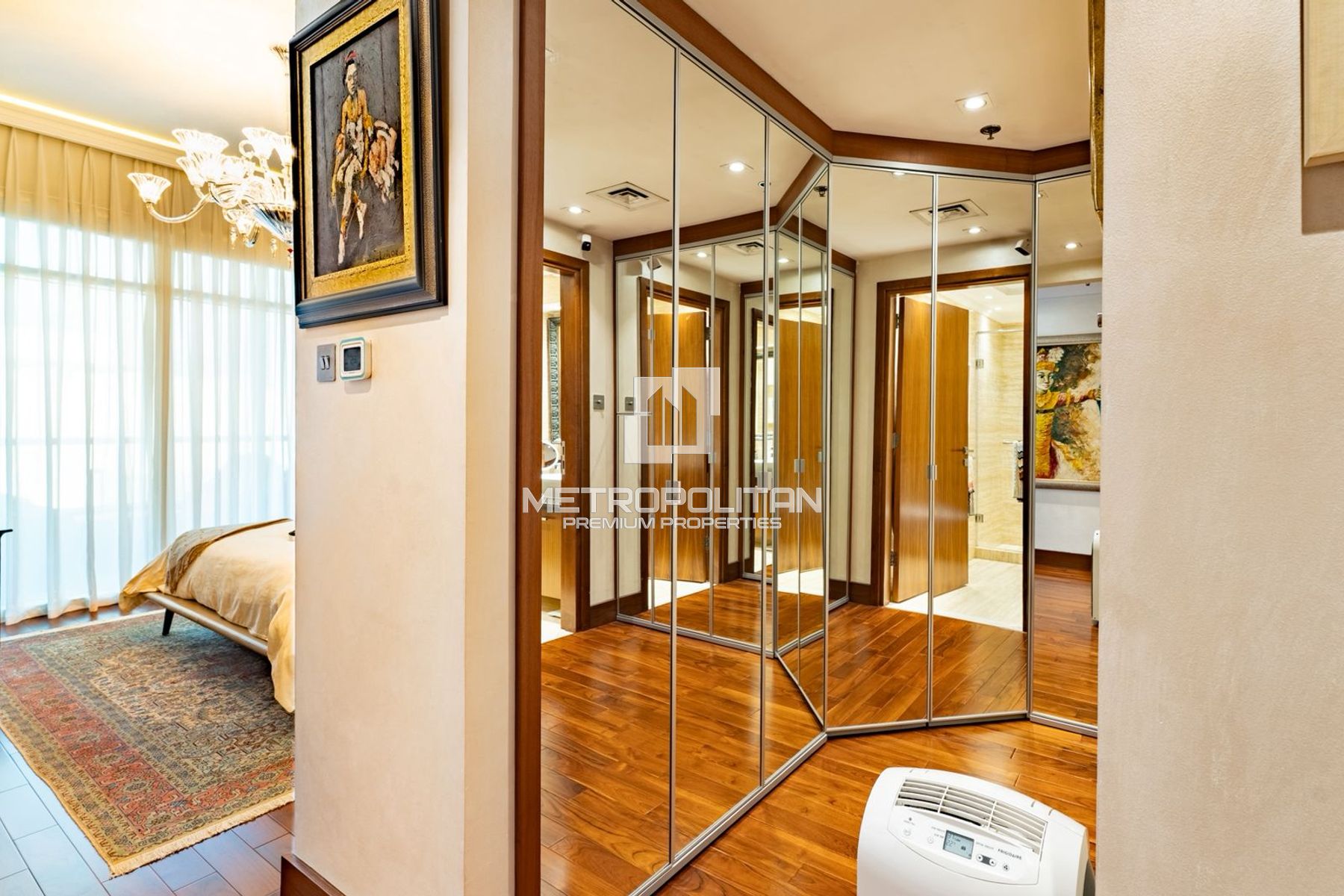 Exquisitely Upgraded 1BR|Designer Furnished|Vacant