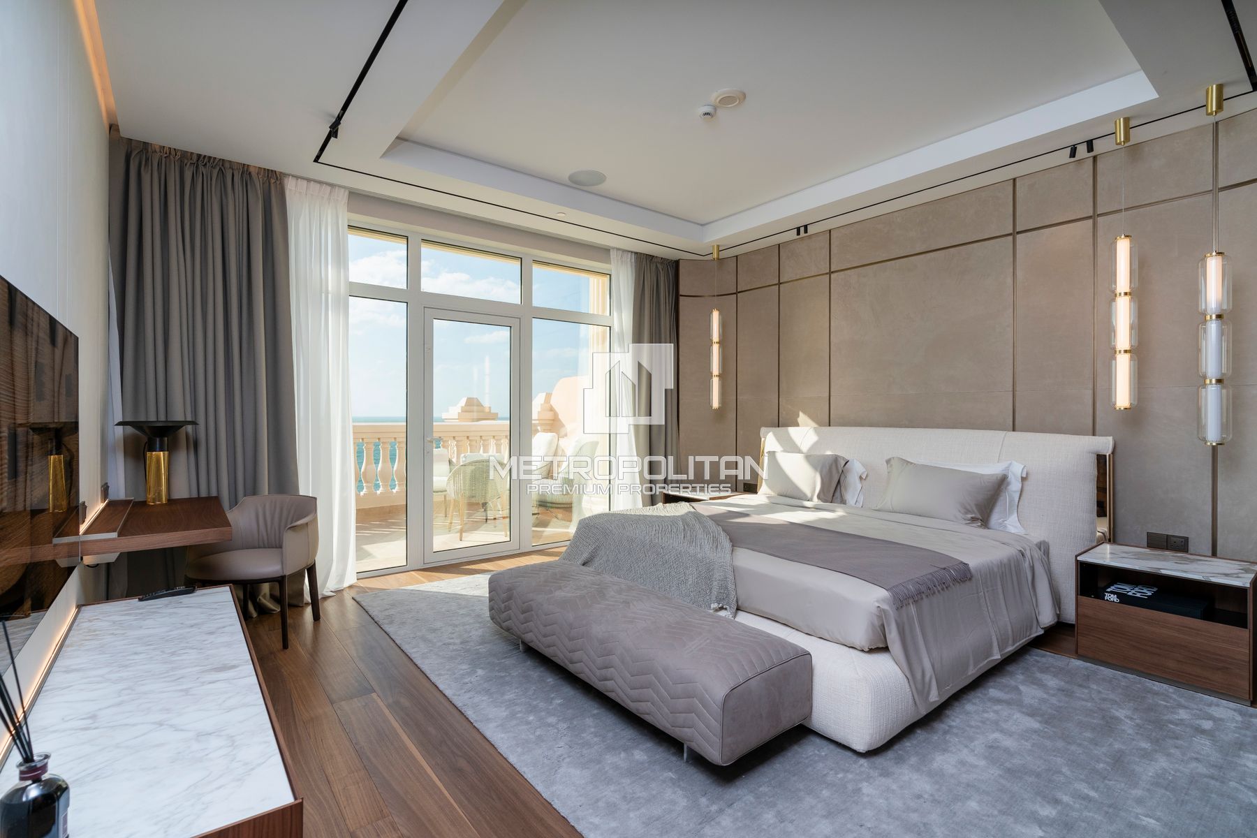 Image - Raffles The Palm, Palm Jumeirah, Dubai | Project - Apartment
