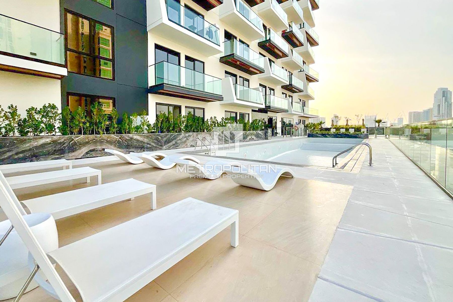 High Floor | Rented | Motivated Seller | Hot Deal