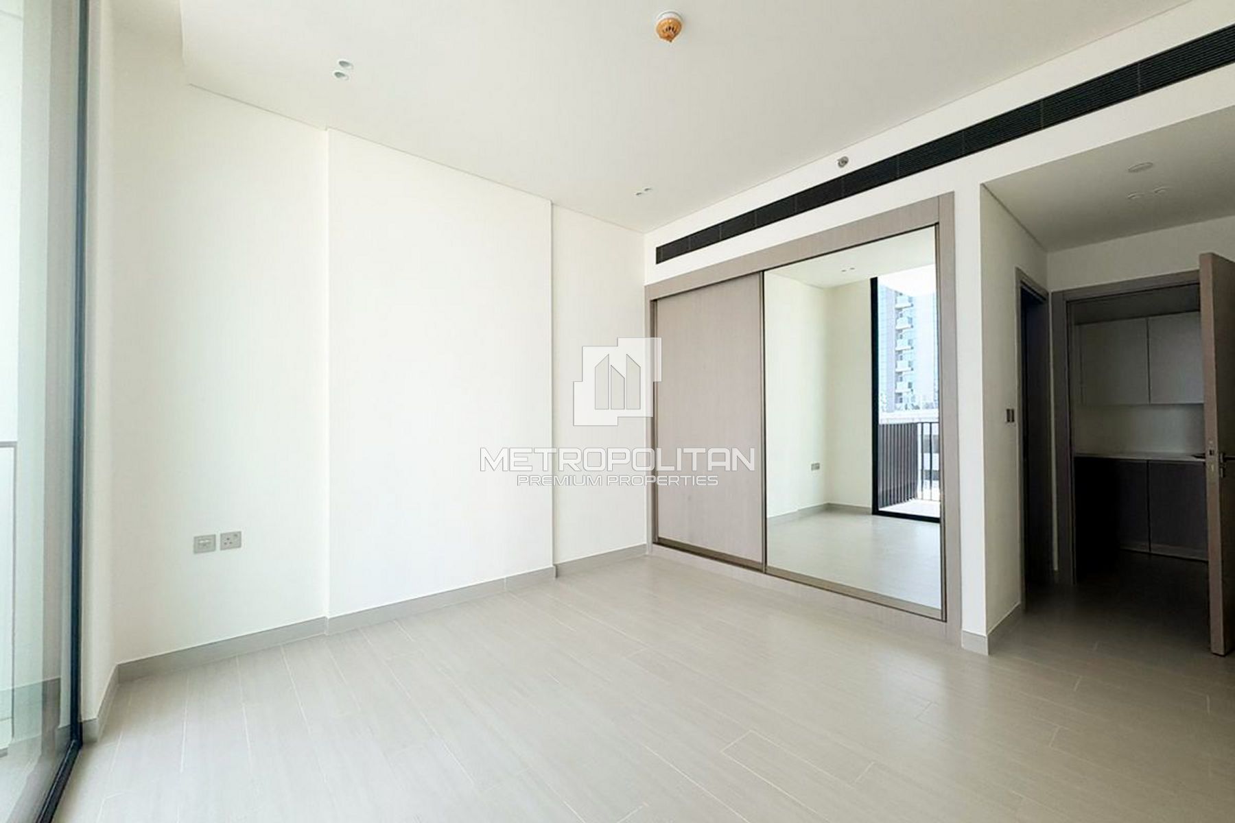 Image - Binghatti Aurora, Jumeirah Village Circle, Dubai | Project - Appartement