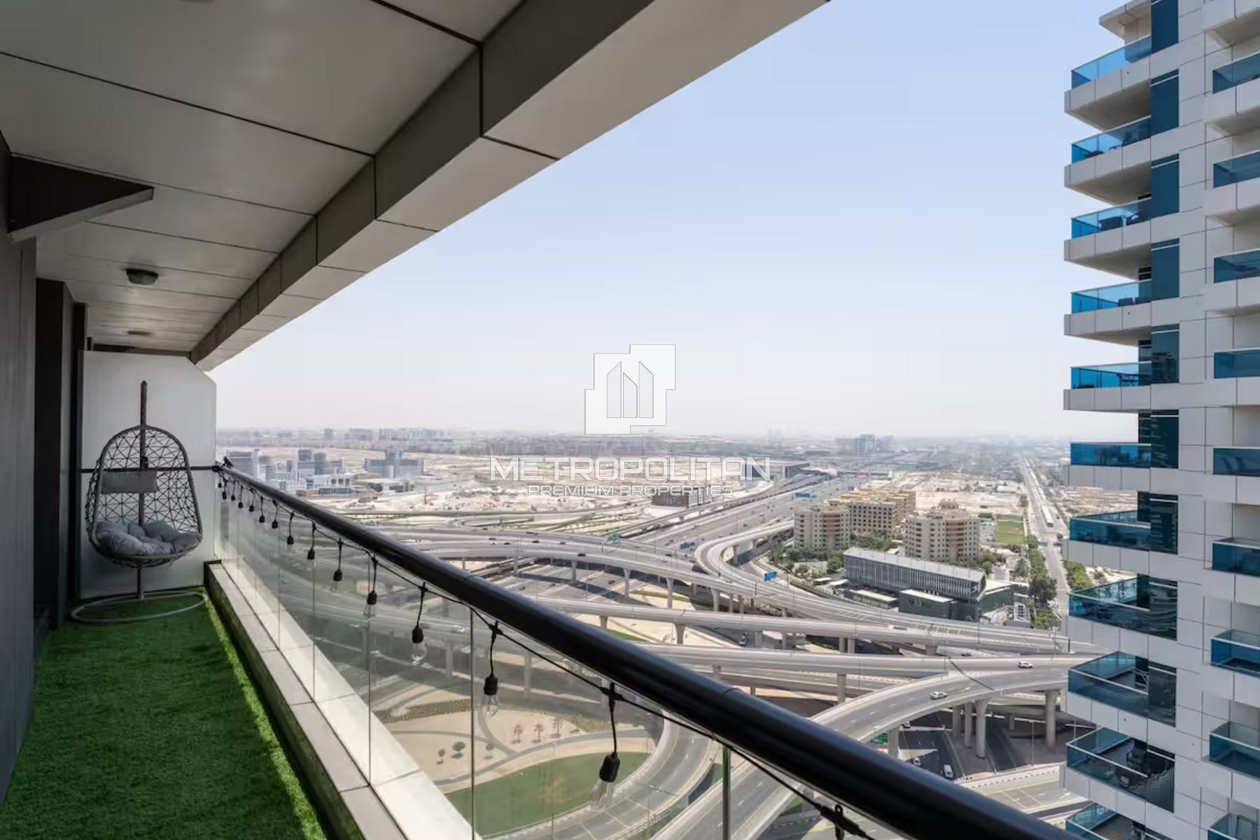 Stylish | Marina Living | Furnished | High Floor photo-12