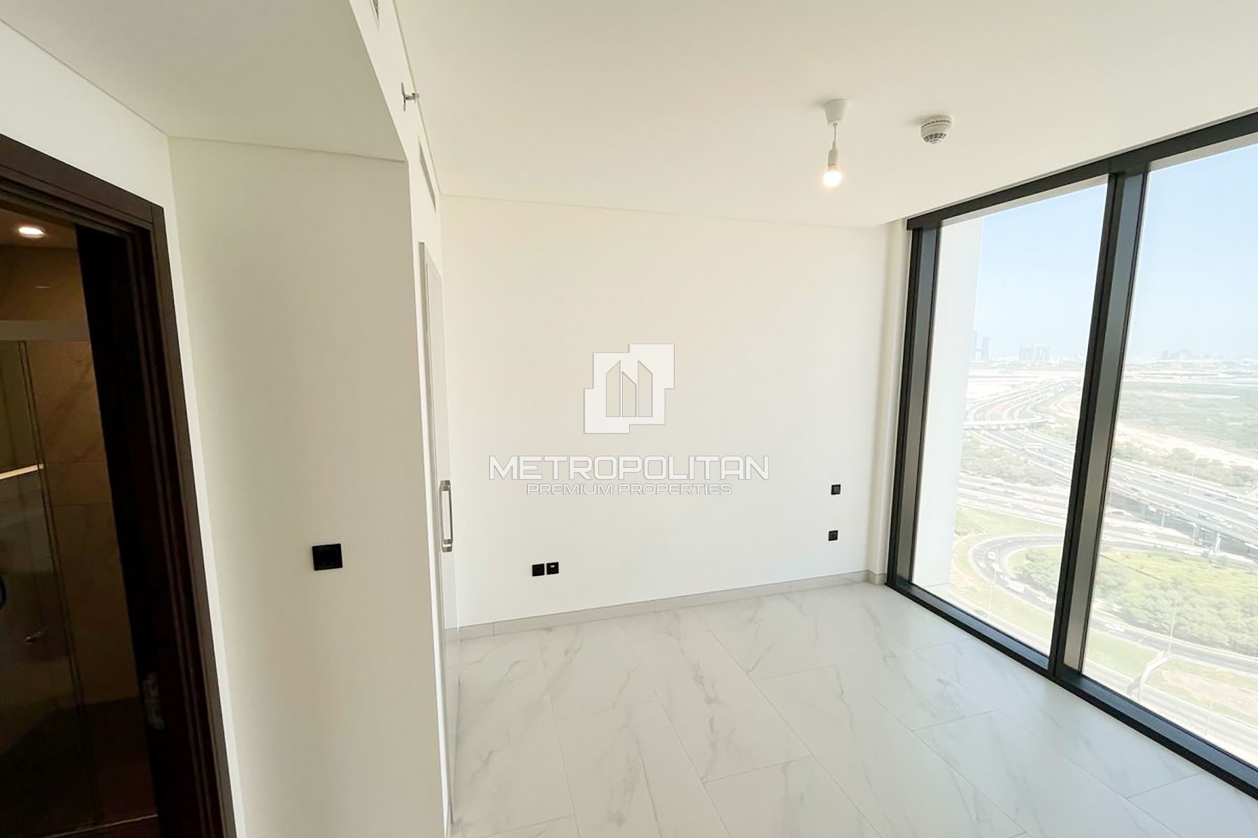 Image - The Crest Tower A, Mohammed Bin Rashid City, Dubai | Project - Apartment