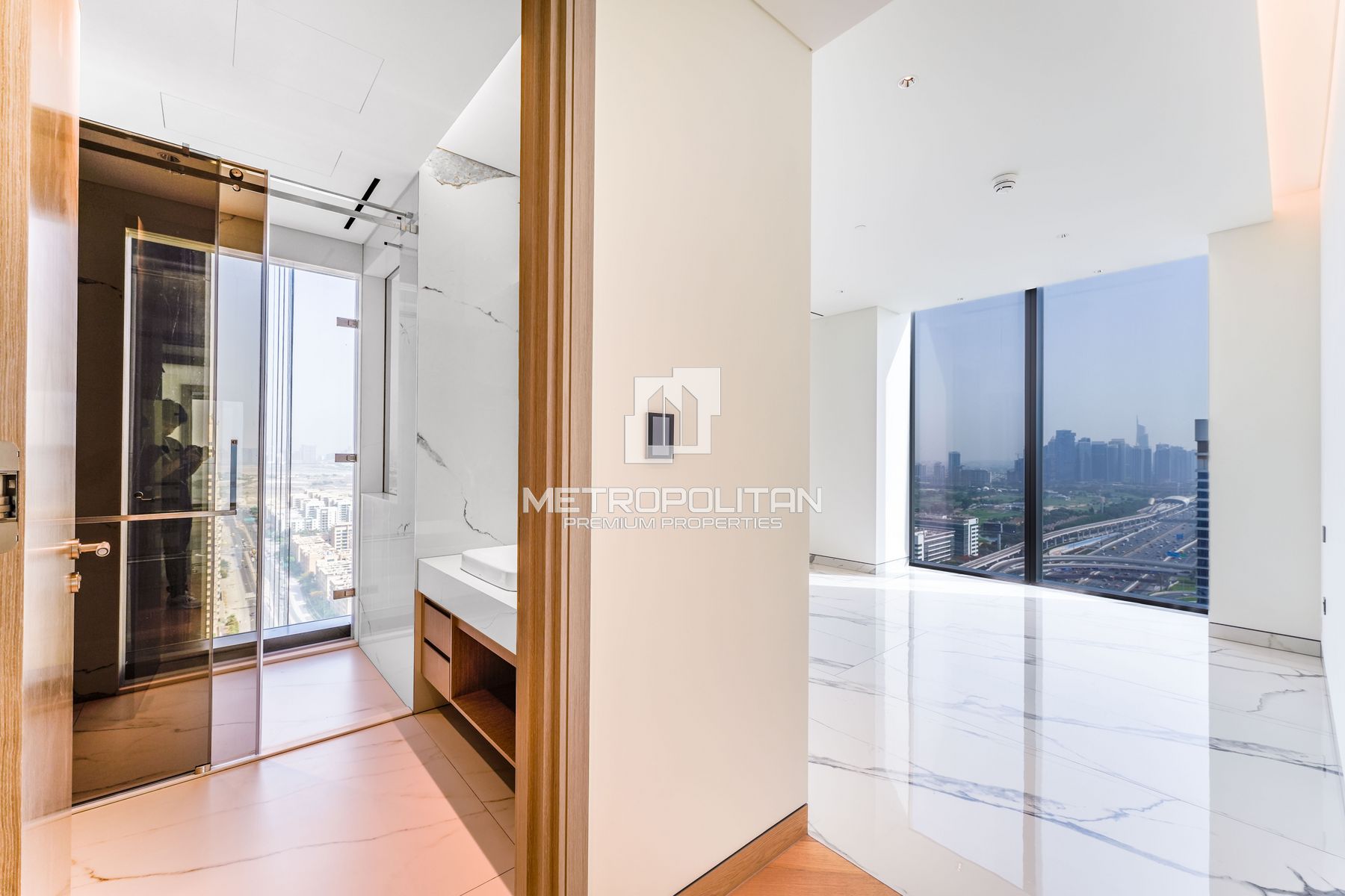 Image - The S Tower, Dubai Internet City, Dubai | Project - Apartment