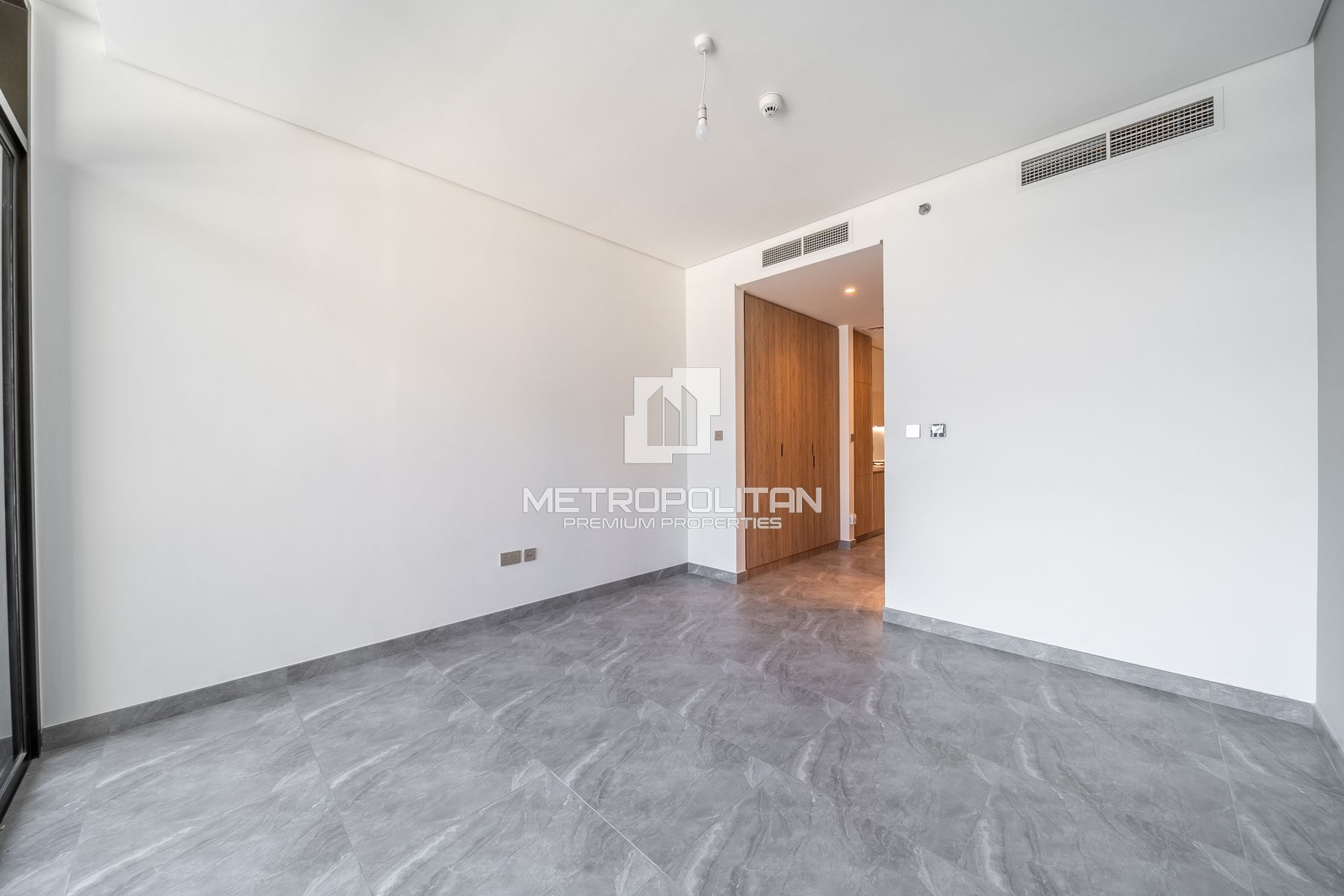 Studio Apartment for Sale in Business Bay – MPS-46173 photo-9