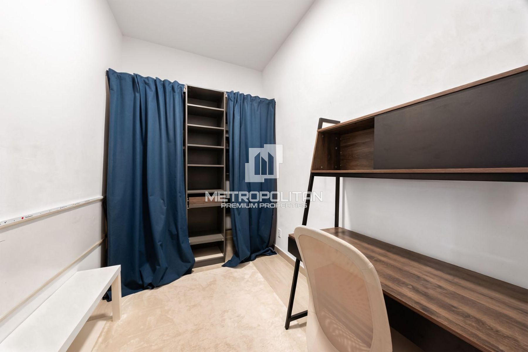 1BR Apartment for Sale in Dubai Studio City – MPS-46186 photo-12