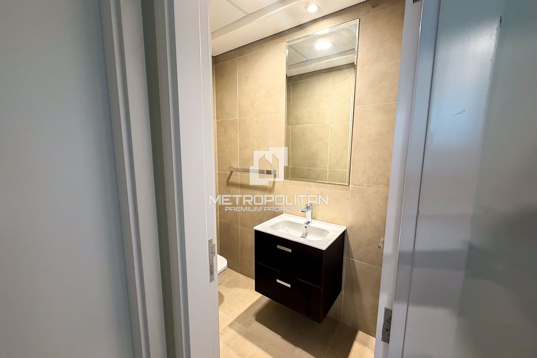 Image - Marina Arcade Tower, Dubai Marina, Дубай | Project - Апартаменты