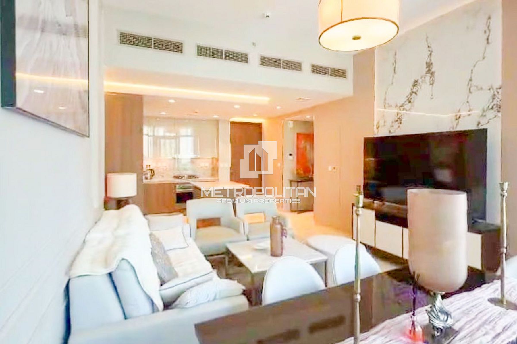 Luxury Furnished | Fully Upgraded | Burj View photo-1