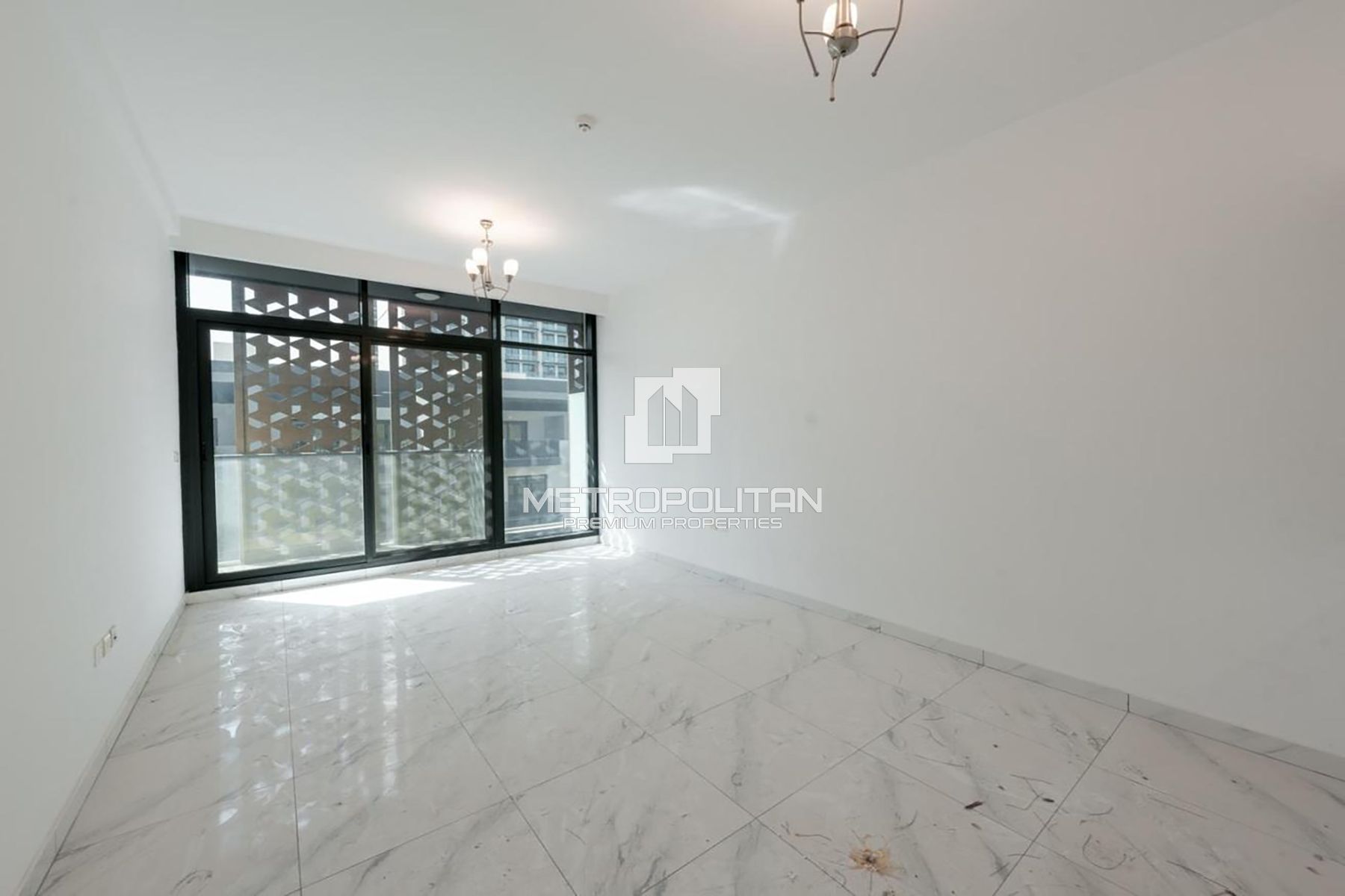 Peaceful Living | Bright Layout | Vacant photo-3