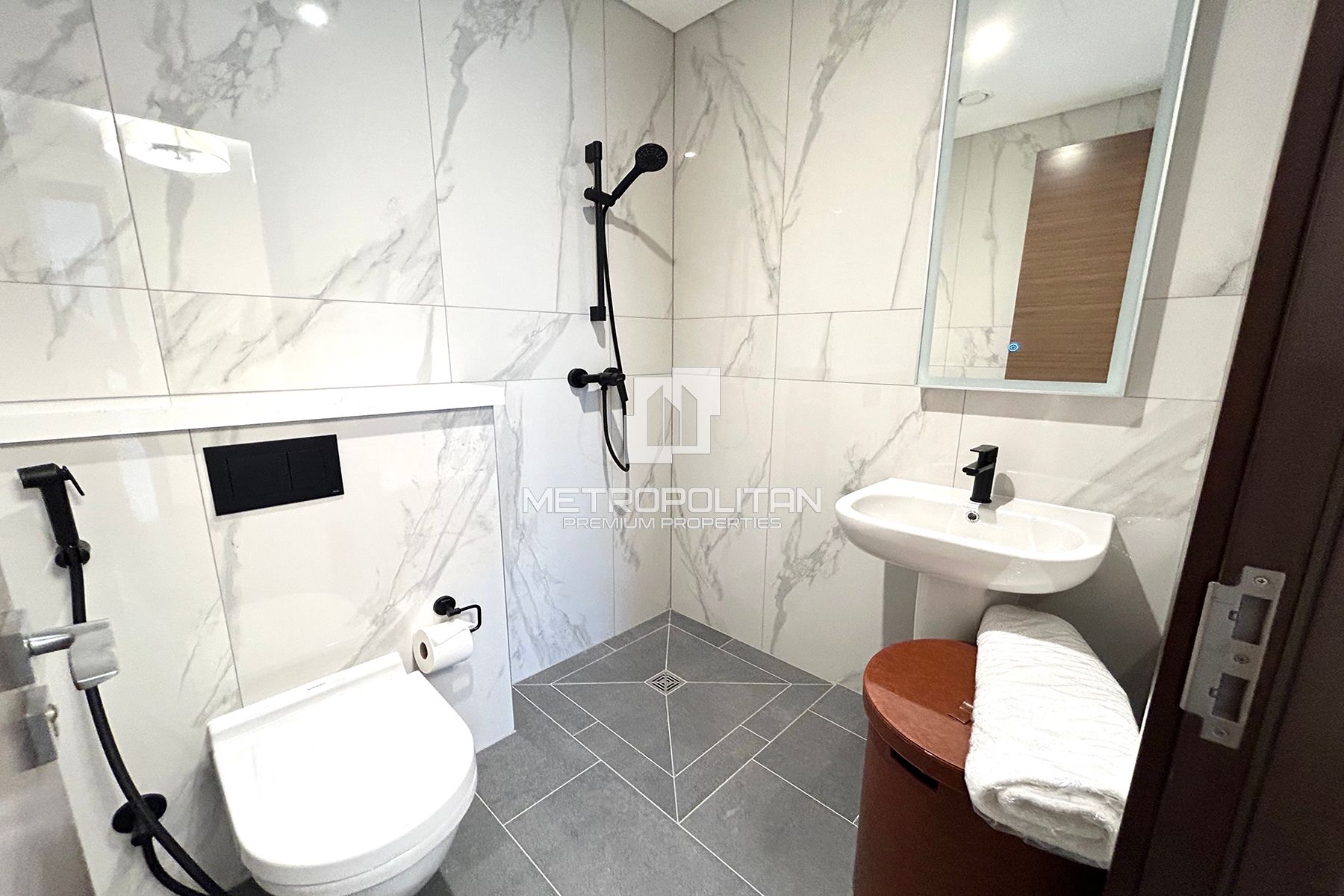 Brand New| High Floor | Prime Investment| Hot Deal photo-12