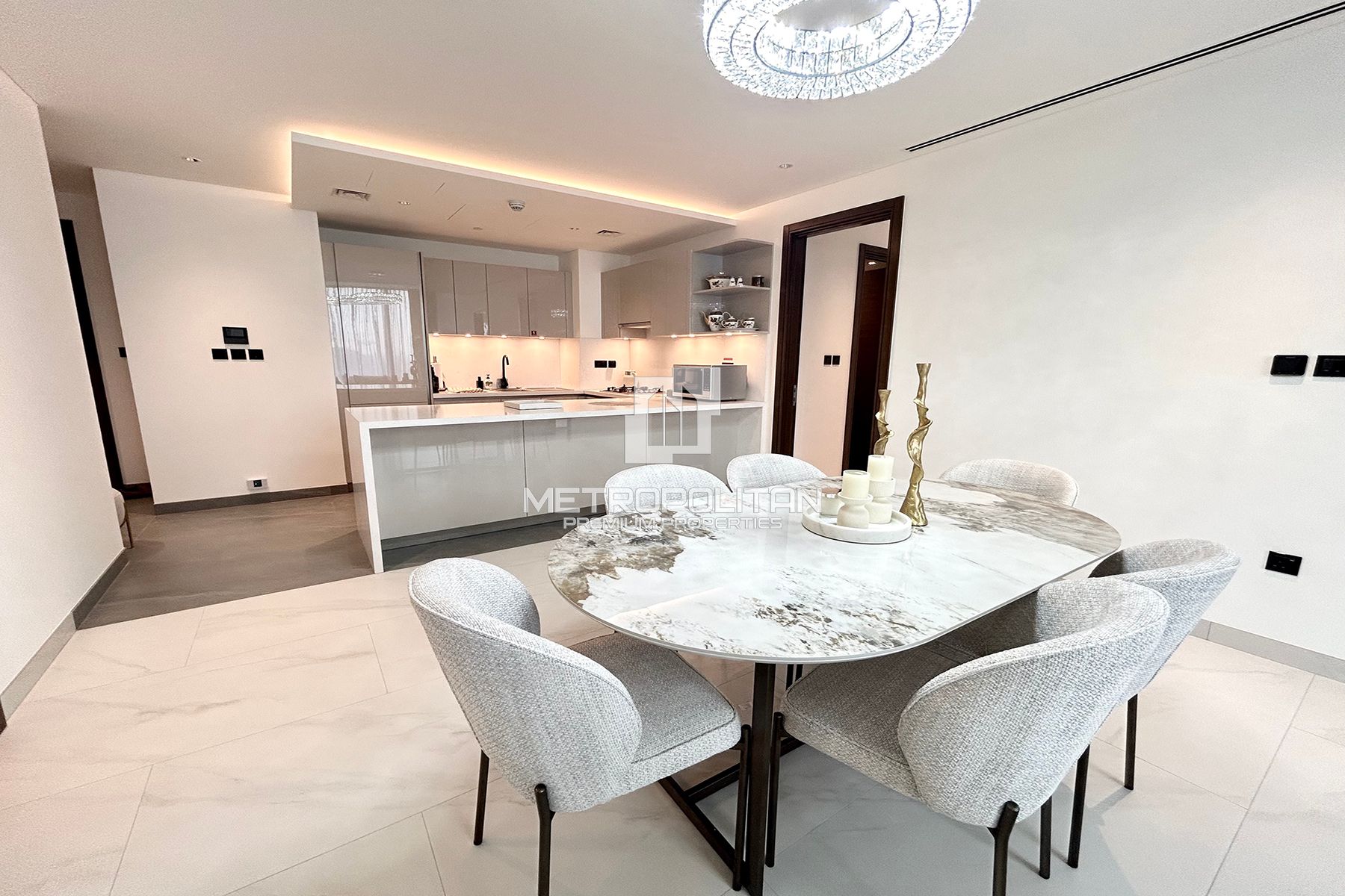 Brand New| High Floor | Prime Investment| Hot Deal photo-1