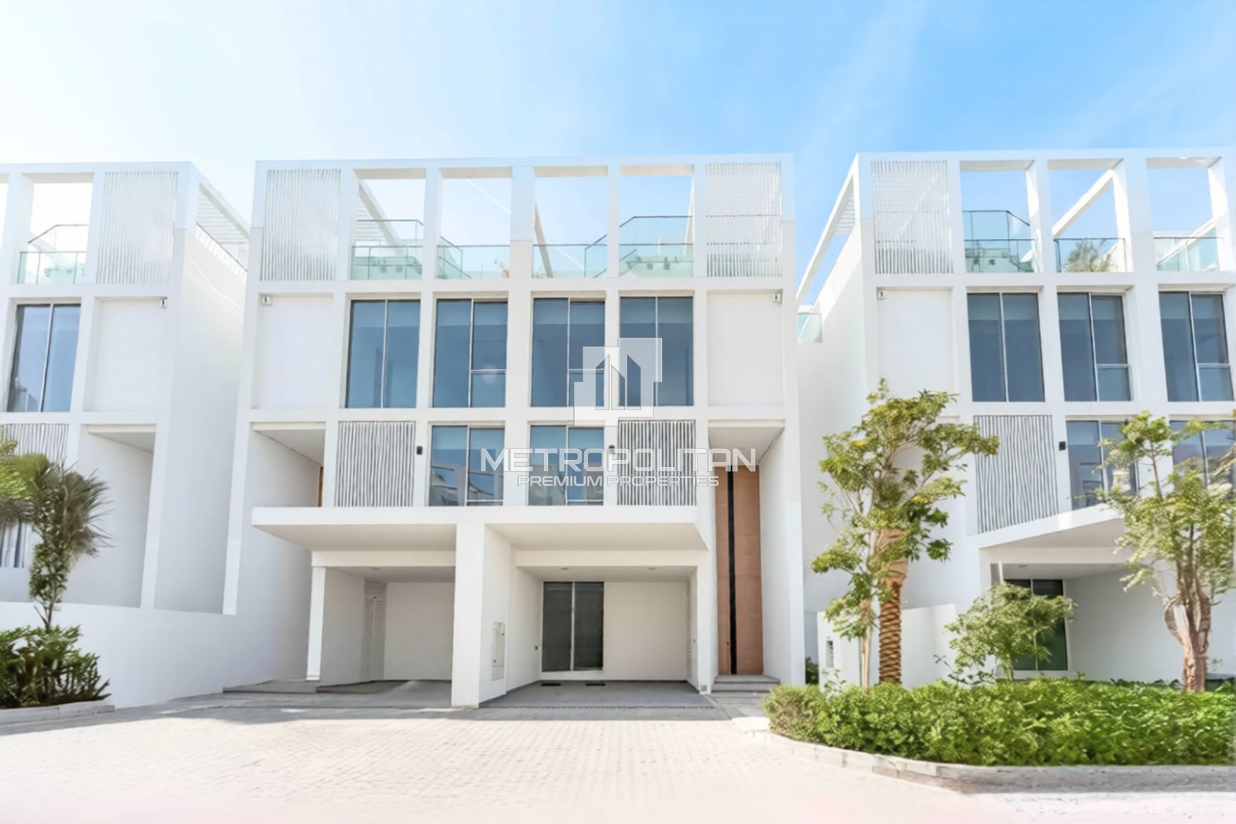 Luxurious Villa | Prime Location | Type A Plot photo-7