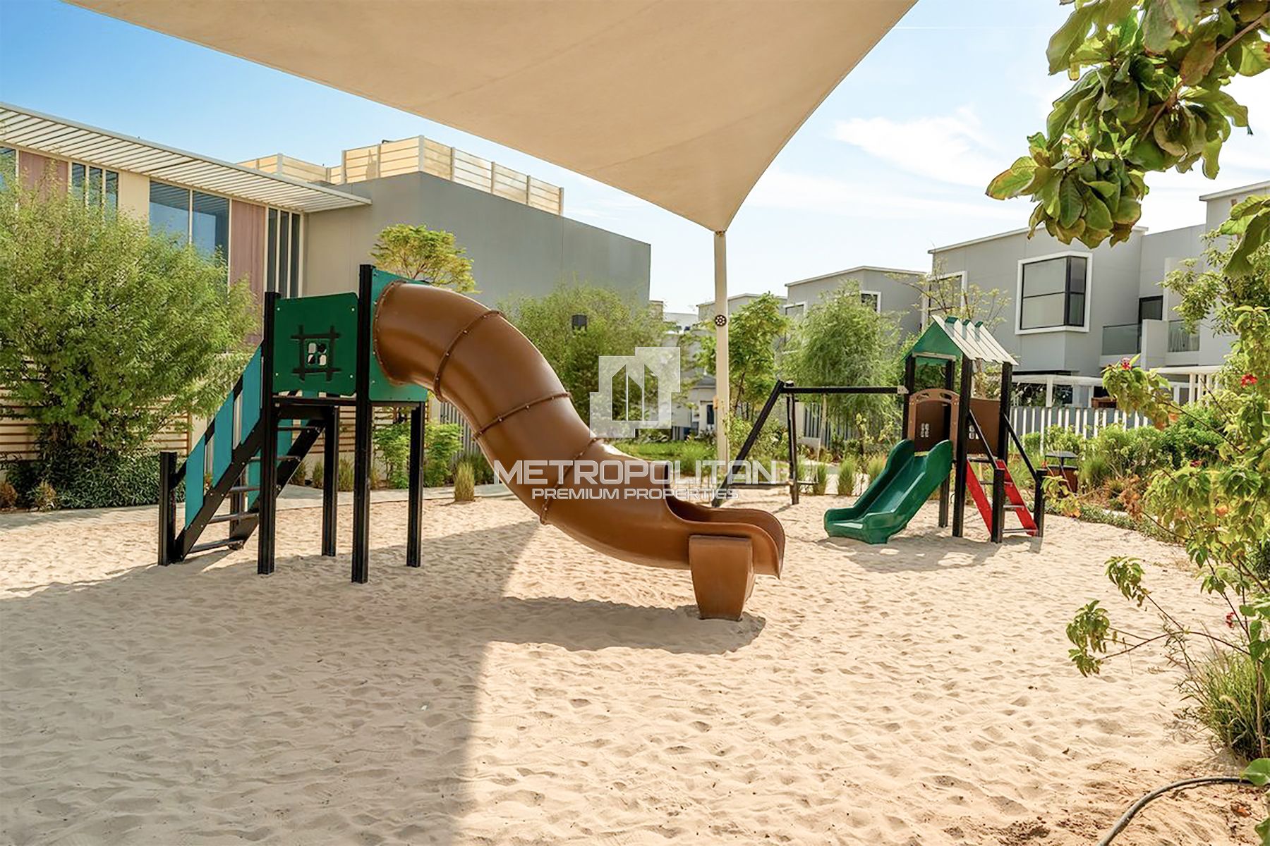 Stunning | Modern Townhouse | Suburban Living photo-1