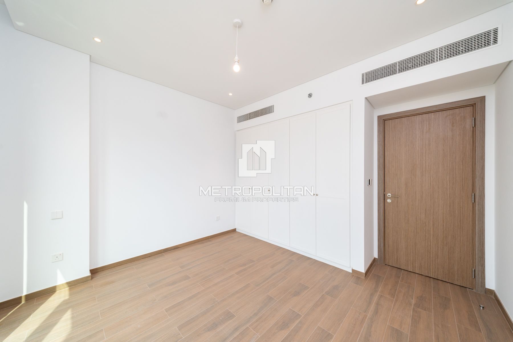 Brand New | Parkside Living | Vacant Now