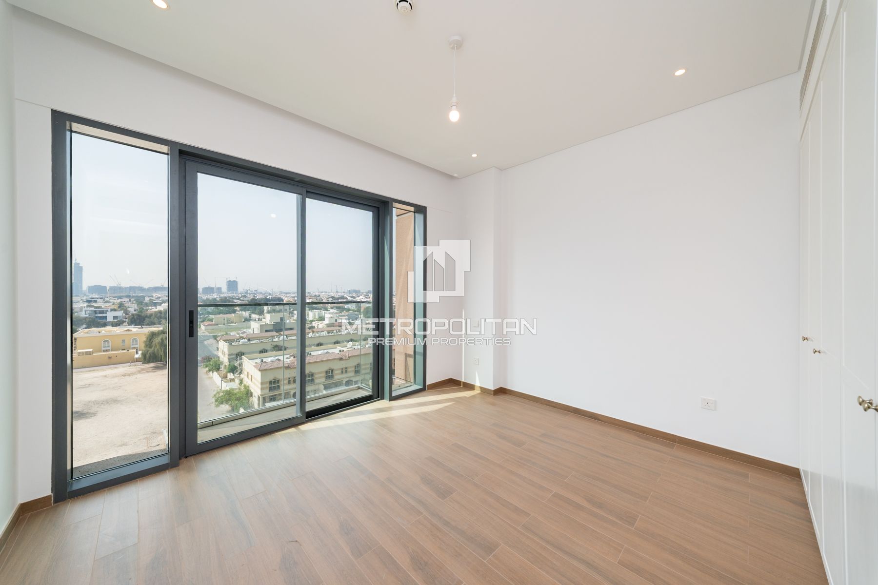 Brand New | Parkside Living | Vacant Now