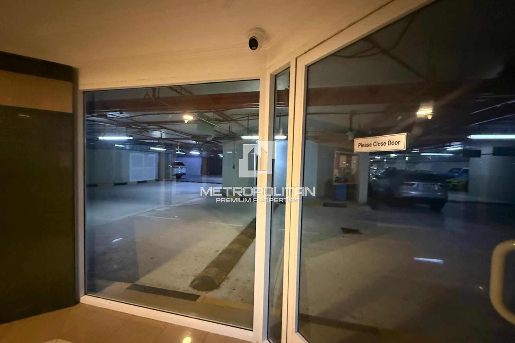 Fully Furnished | Ready to Move | Sea View photo-8