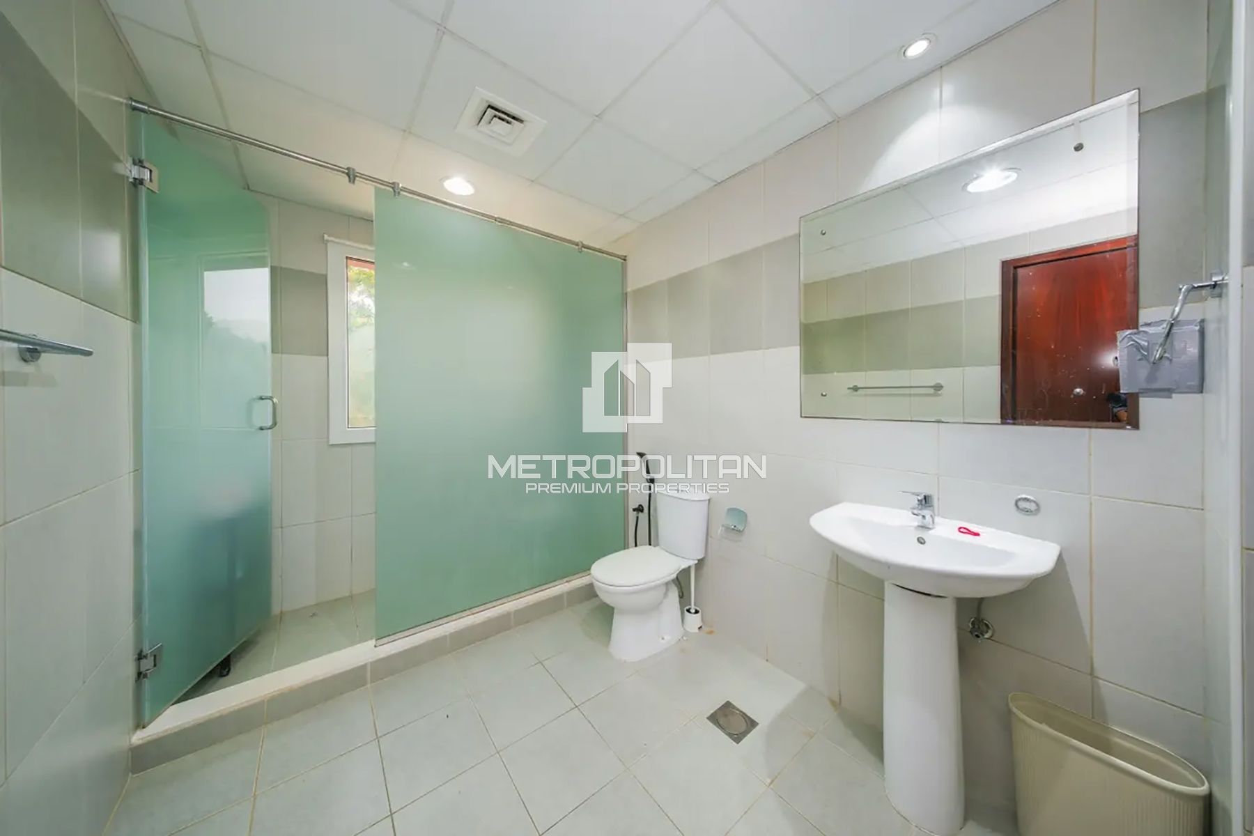 Spacious 3BR+Maid | Fully Upgraded | Best Price photo-17