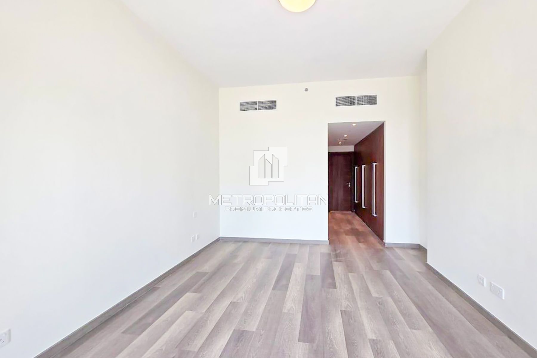 Spacious Layout | Large Balcony | Burj View photo-3