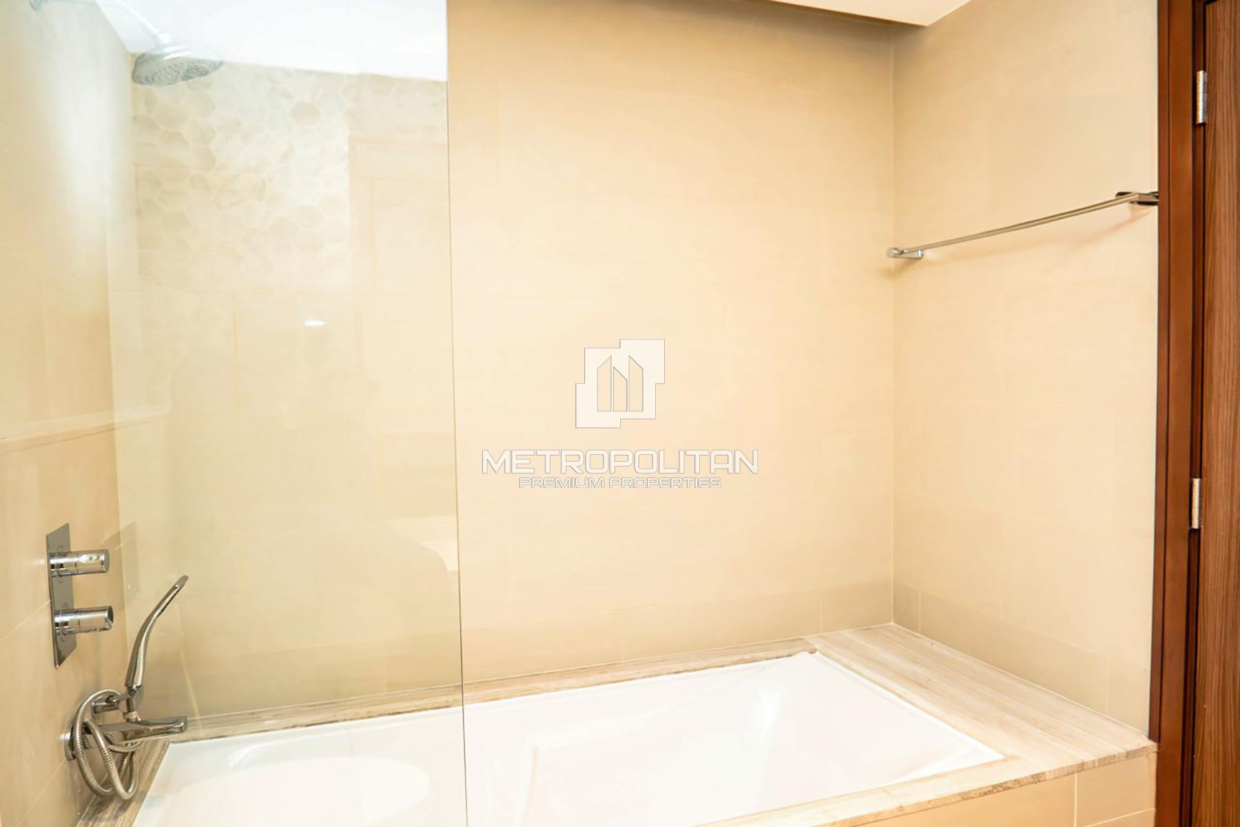 2 bed + study | Spacious Layout | Canal View photo-12