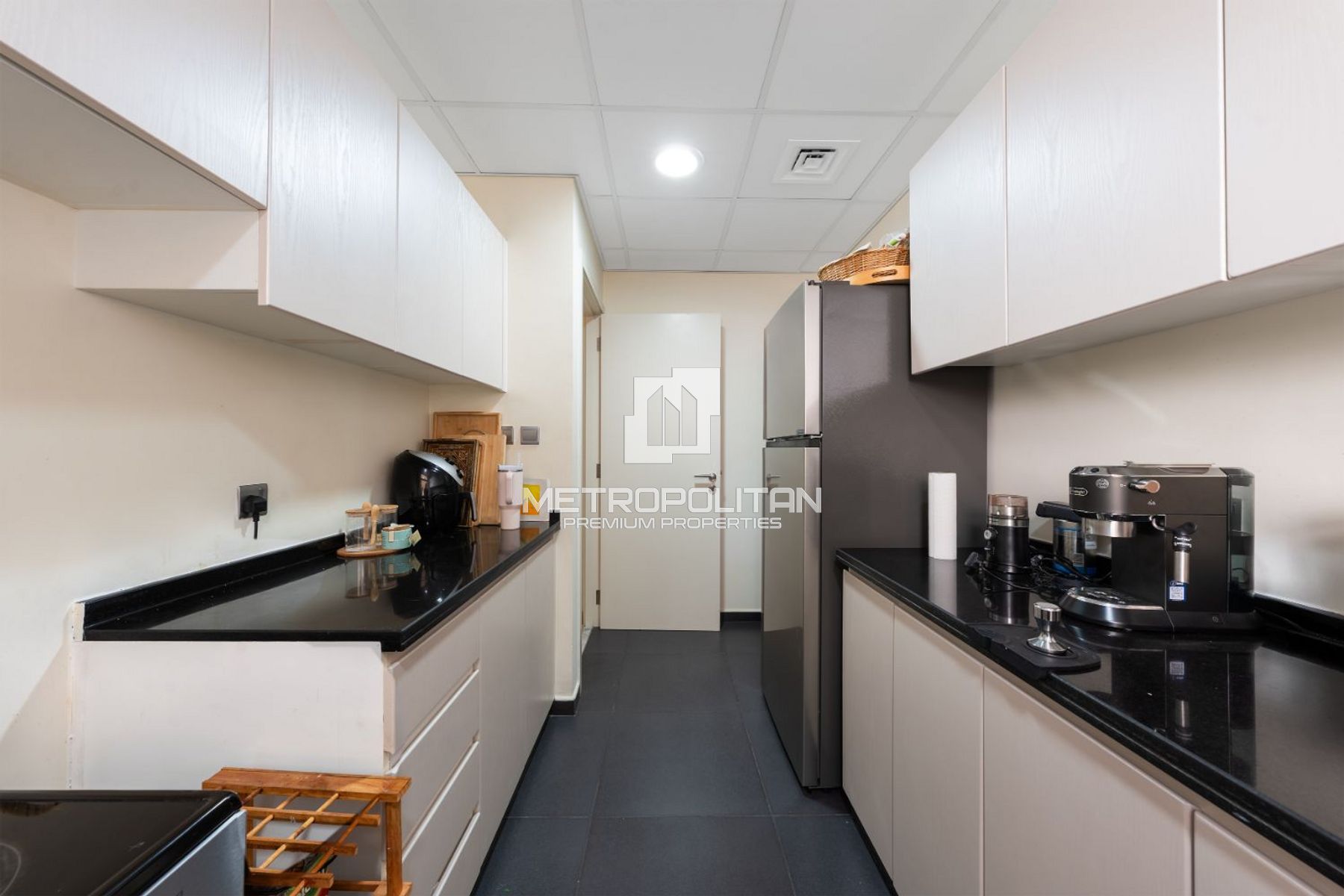 Single Row | End Corner | Vacant on Transfer photo-28