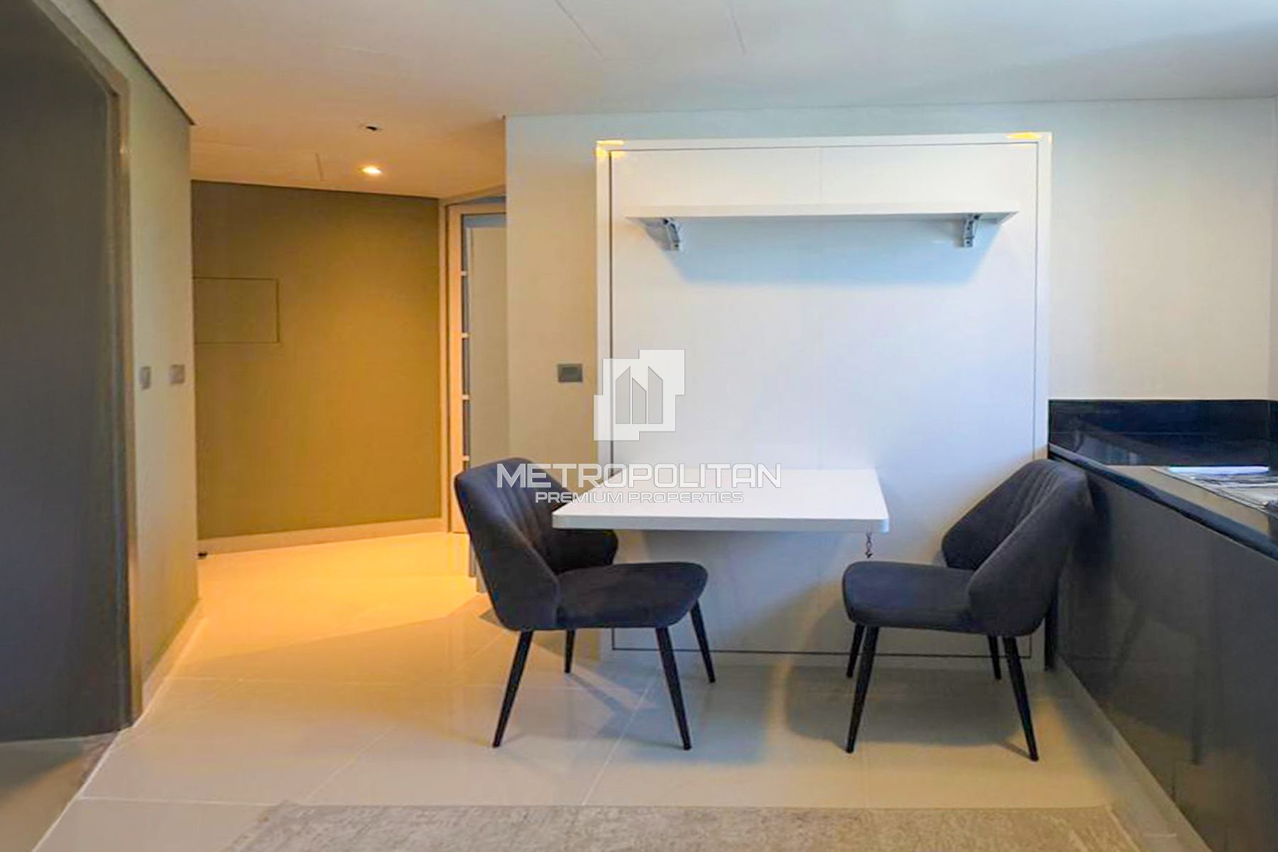 Premium Studio | High Floor | Canal View photo-1