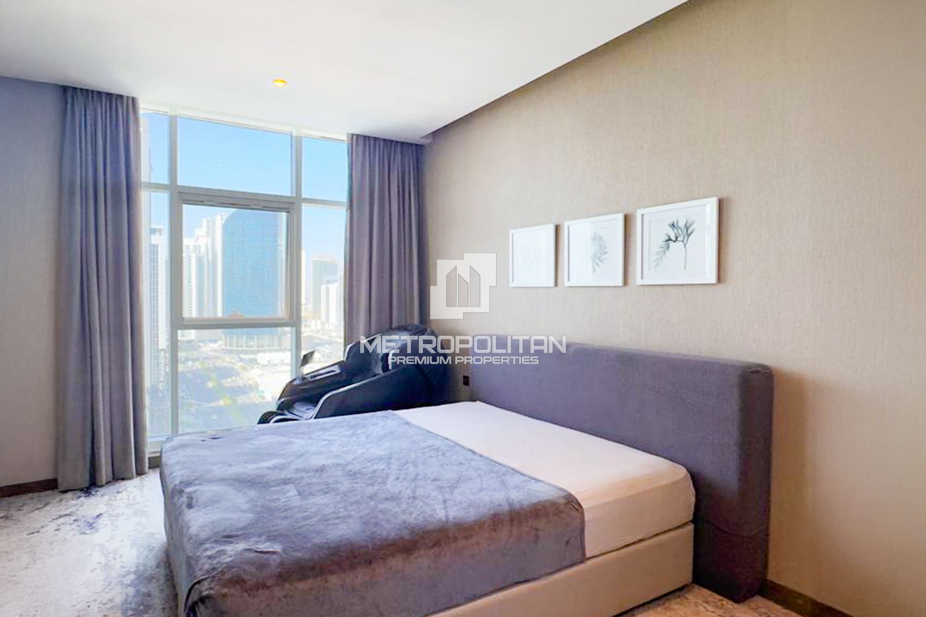 Premium Studio | High Floor | Canal View photo-3