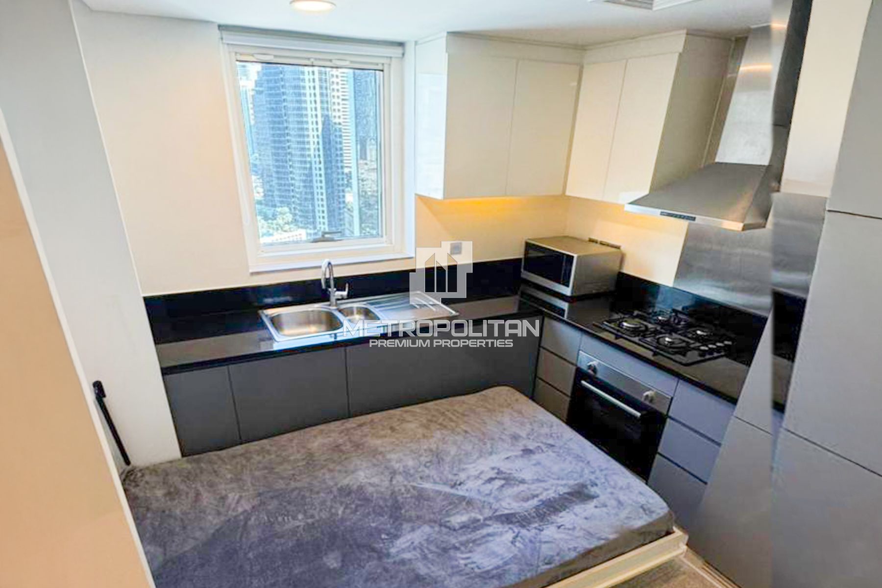Premium Studio | High Floor | Canal View photo-7