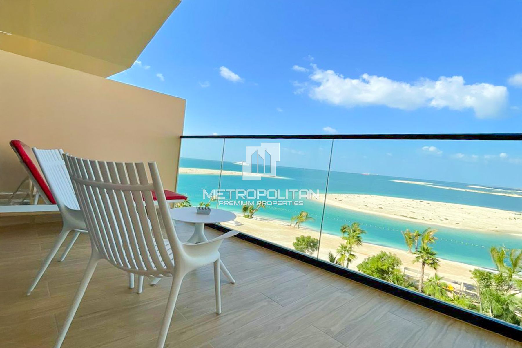 Stylish Studio | Iconic Island Living | Sea View photo-12