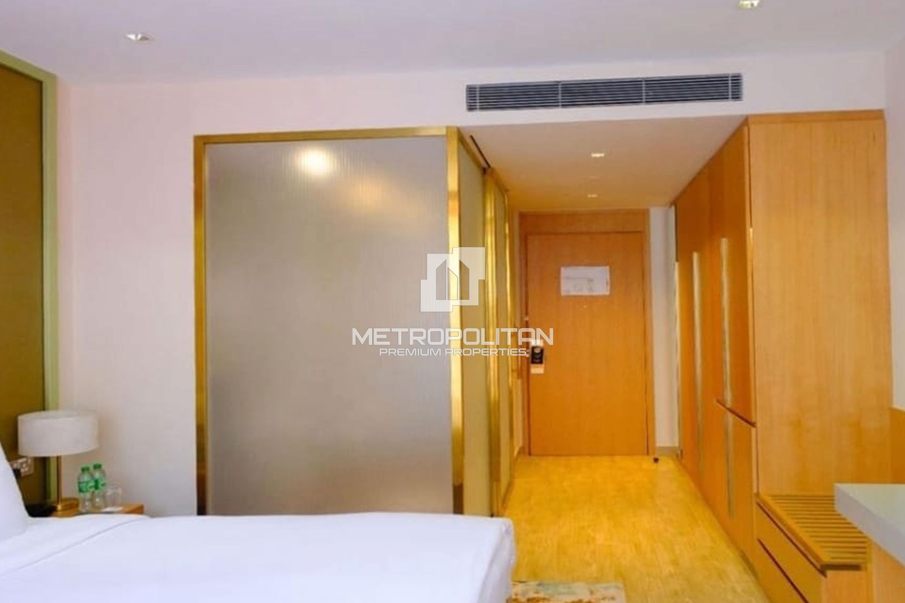 Stylish Studio | Iconic Island Living | Sea View photo-3