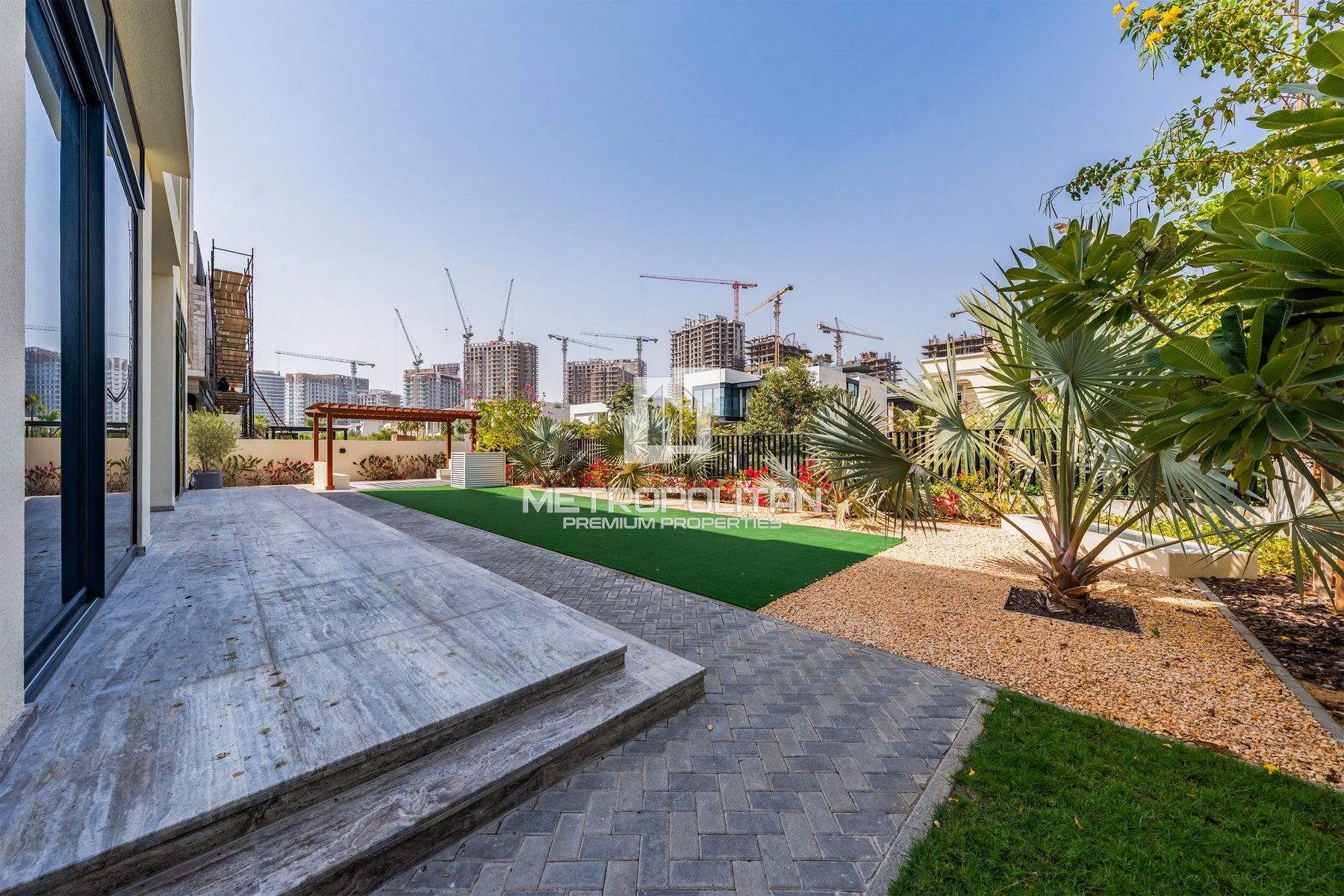 6-комнатная вилла на продажу в Dubai Hills Estate – MPS-46608 photo-6