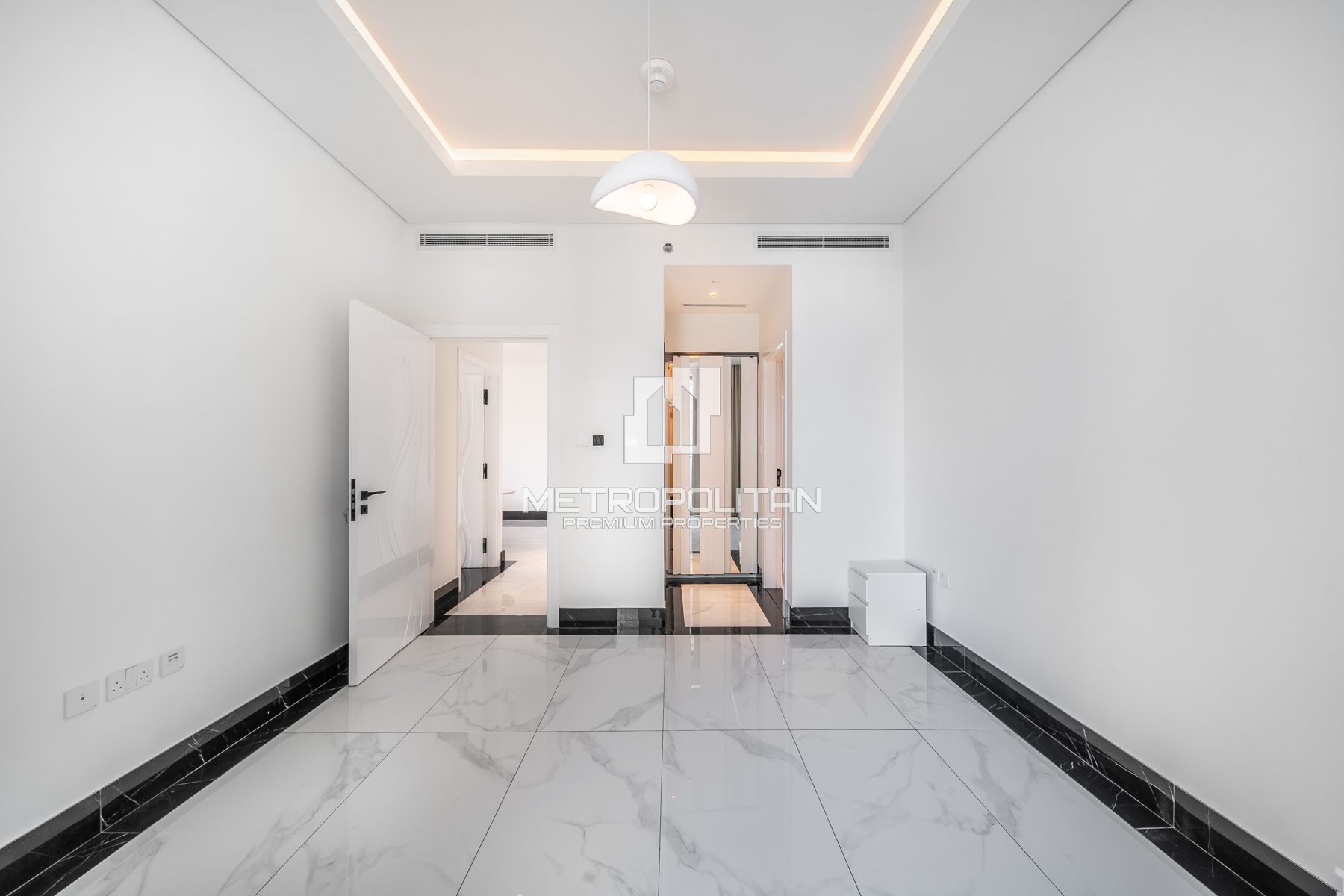 Bright Layout | Partial Furnished | Great Value photo-13