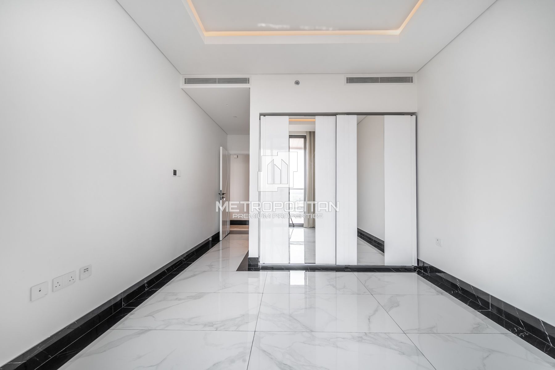 Bright Layout | Partial Furnished | Great Value photo-17