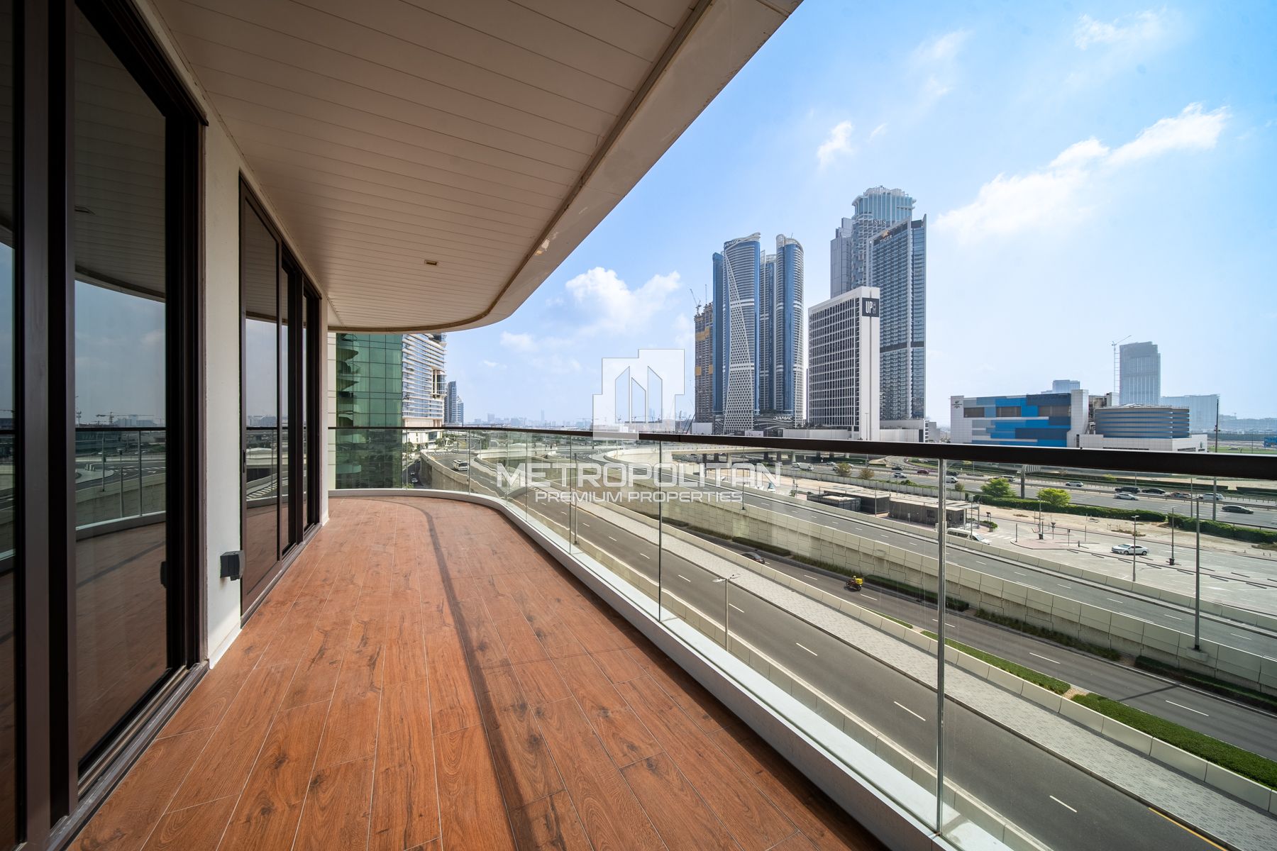 Bright Layout | Partial Furnished | Great Value photo-18