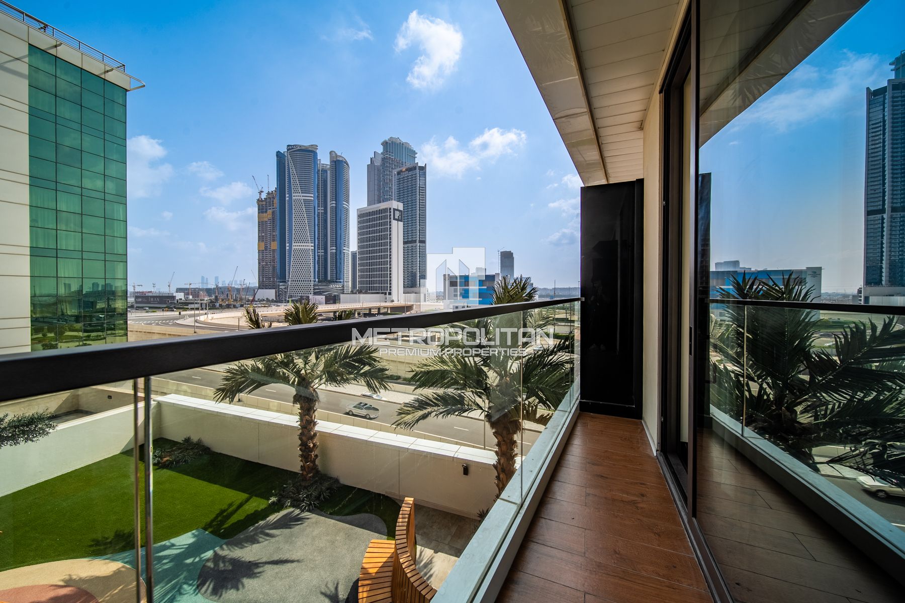 Bright Layout | Partial Furnished | Great Value photo-24