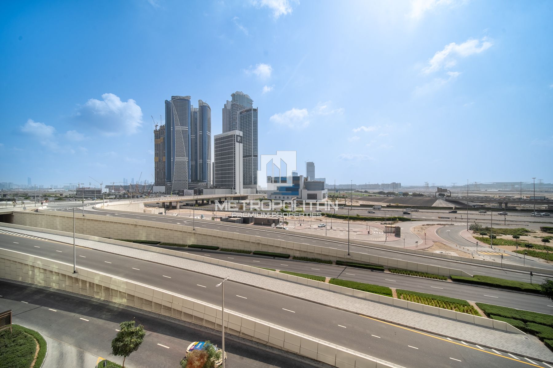 Bright Layout | Partial Furnished | Great Value photo-2