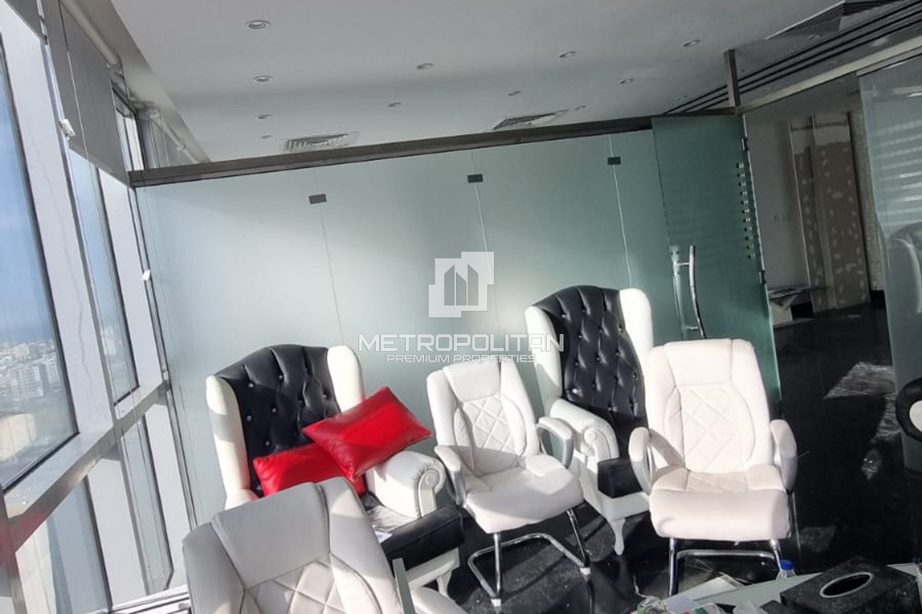 High Floor Office for Sale | Price Negotiable