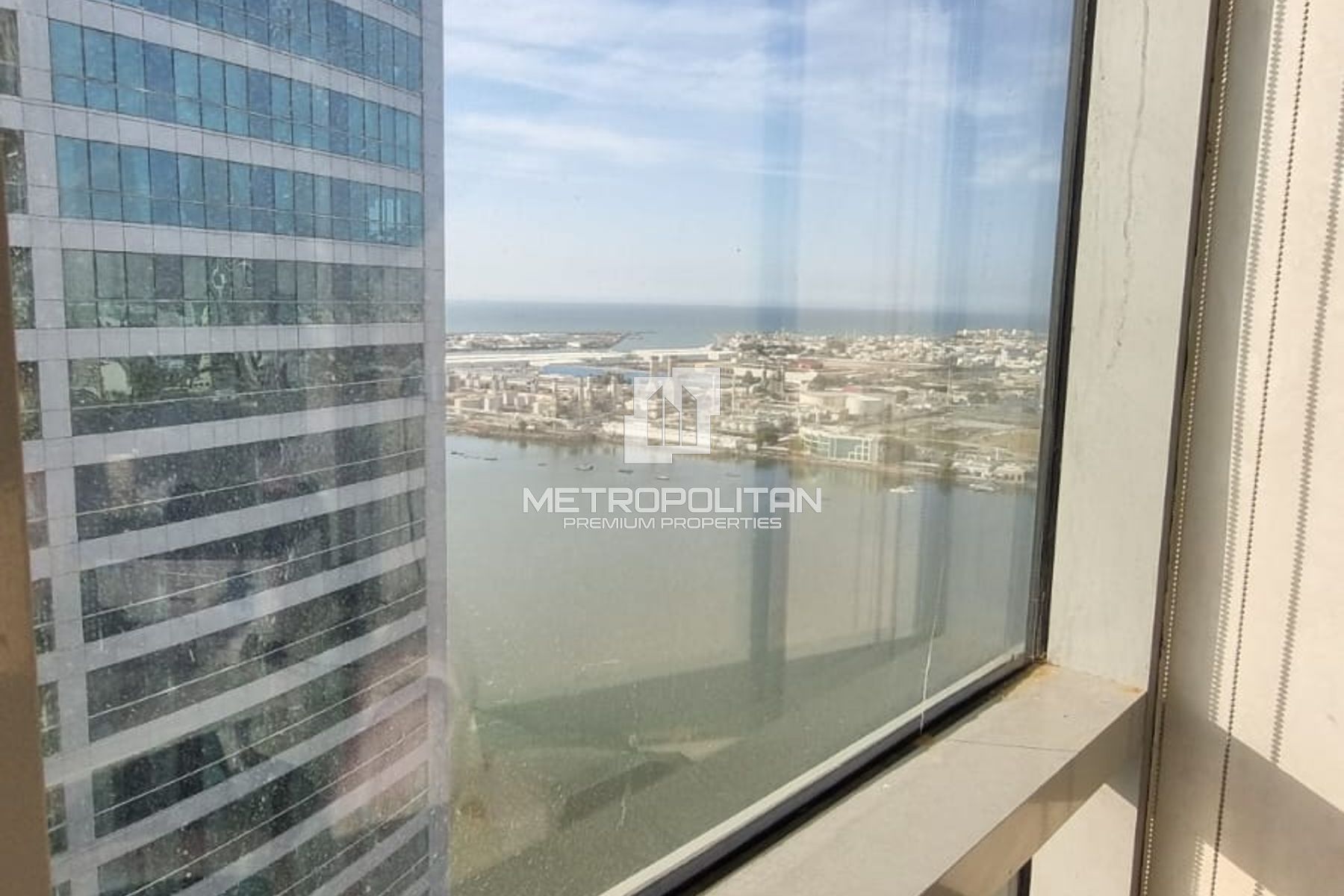High Floor Office for Sale | Price Negotiable