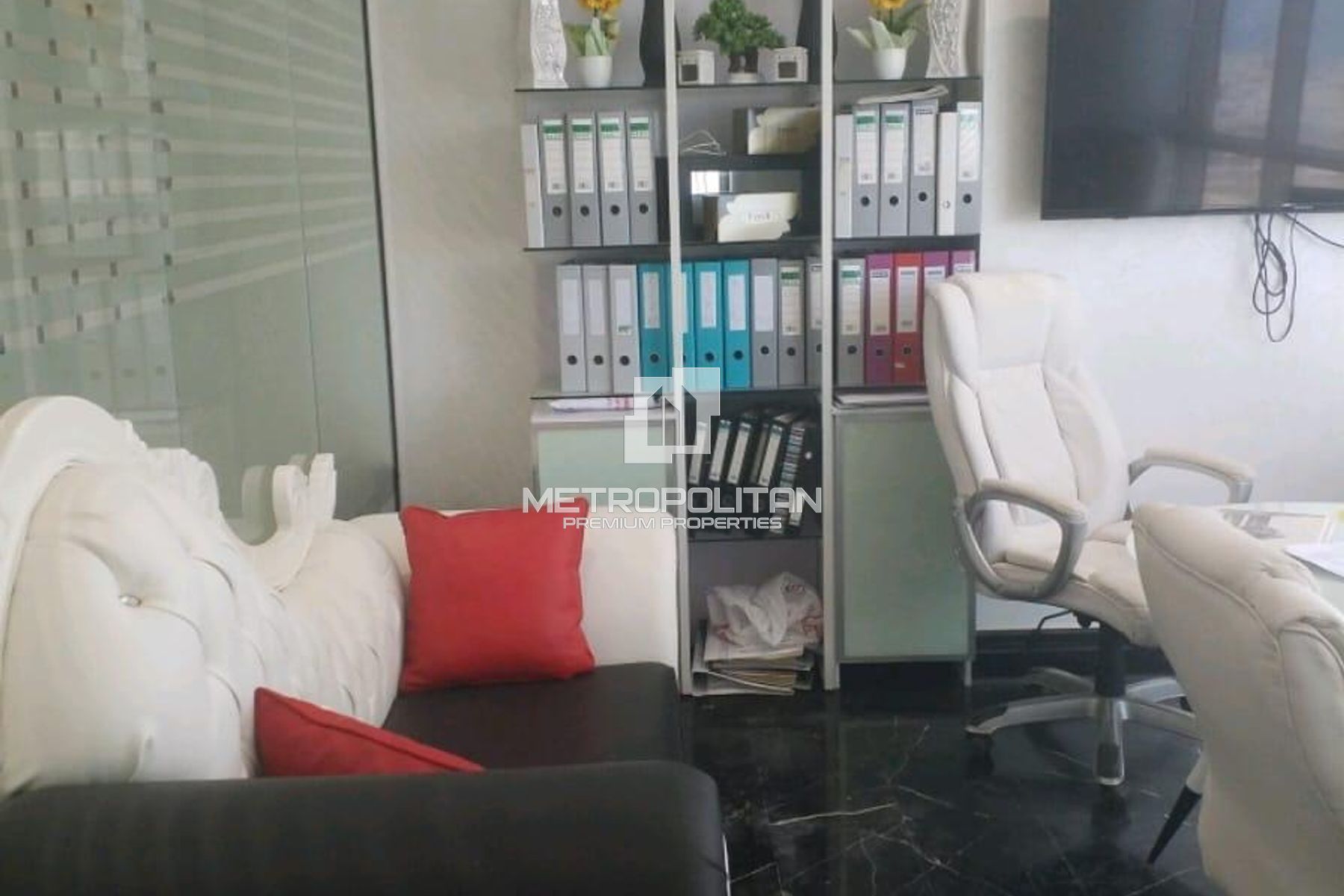 High Floor Office for Sale | Price Negotiable