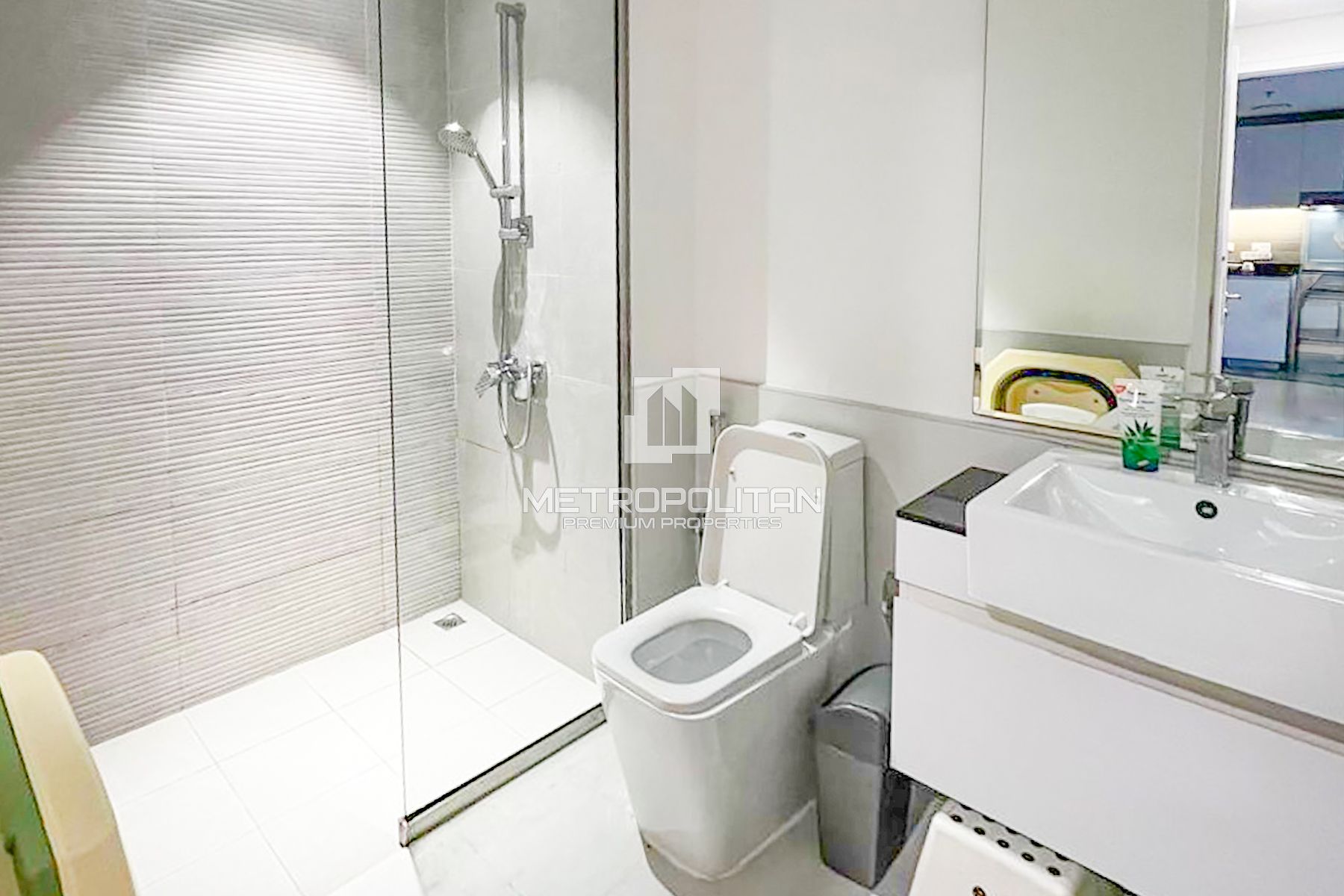 Vacant on Transfer | Family Friendly | Spacious photo-5