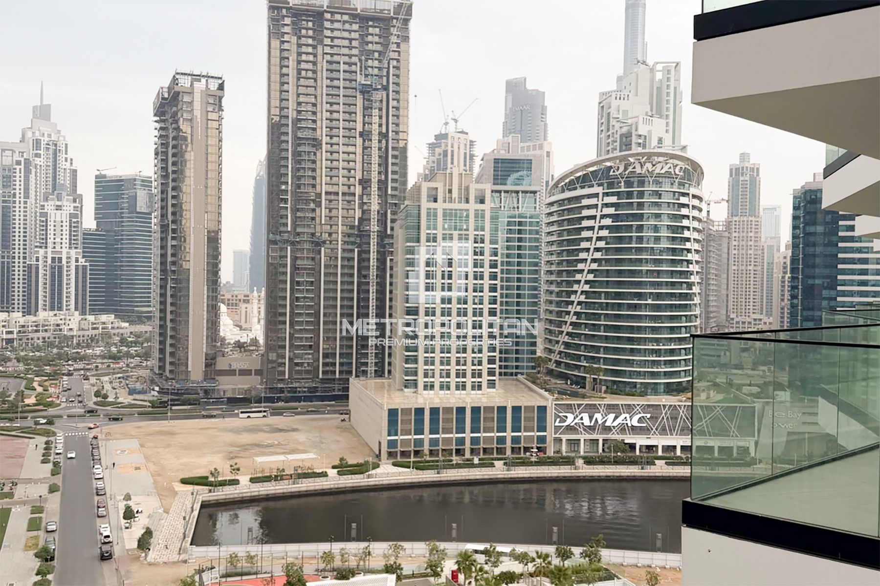 Burj Khalifa View  |  Middle Floor | Fully Furnished photo-18