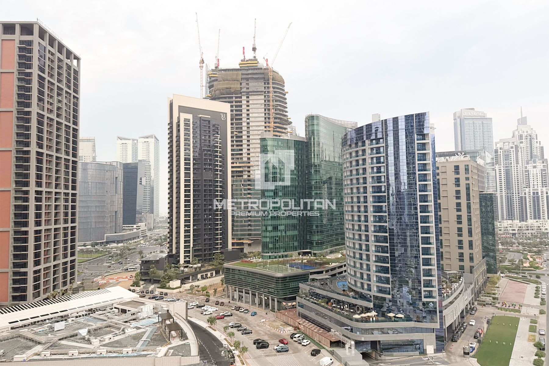 Burj Khalifa View  |  Middle Floor | Fully Furnished photo-22