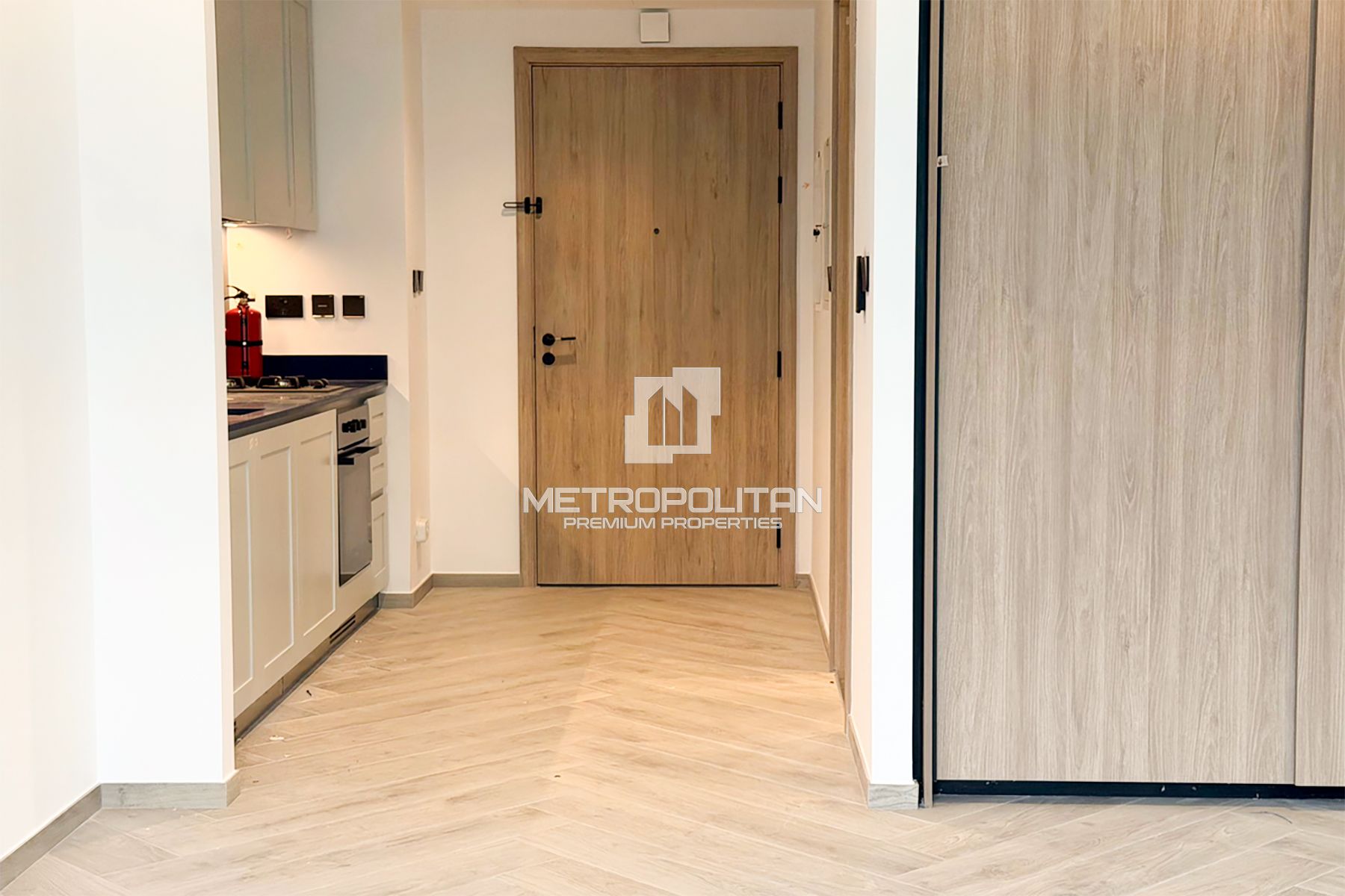 Burj Khalifa View  |  Middle Floor | Fully Furnished photo-5