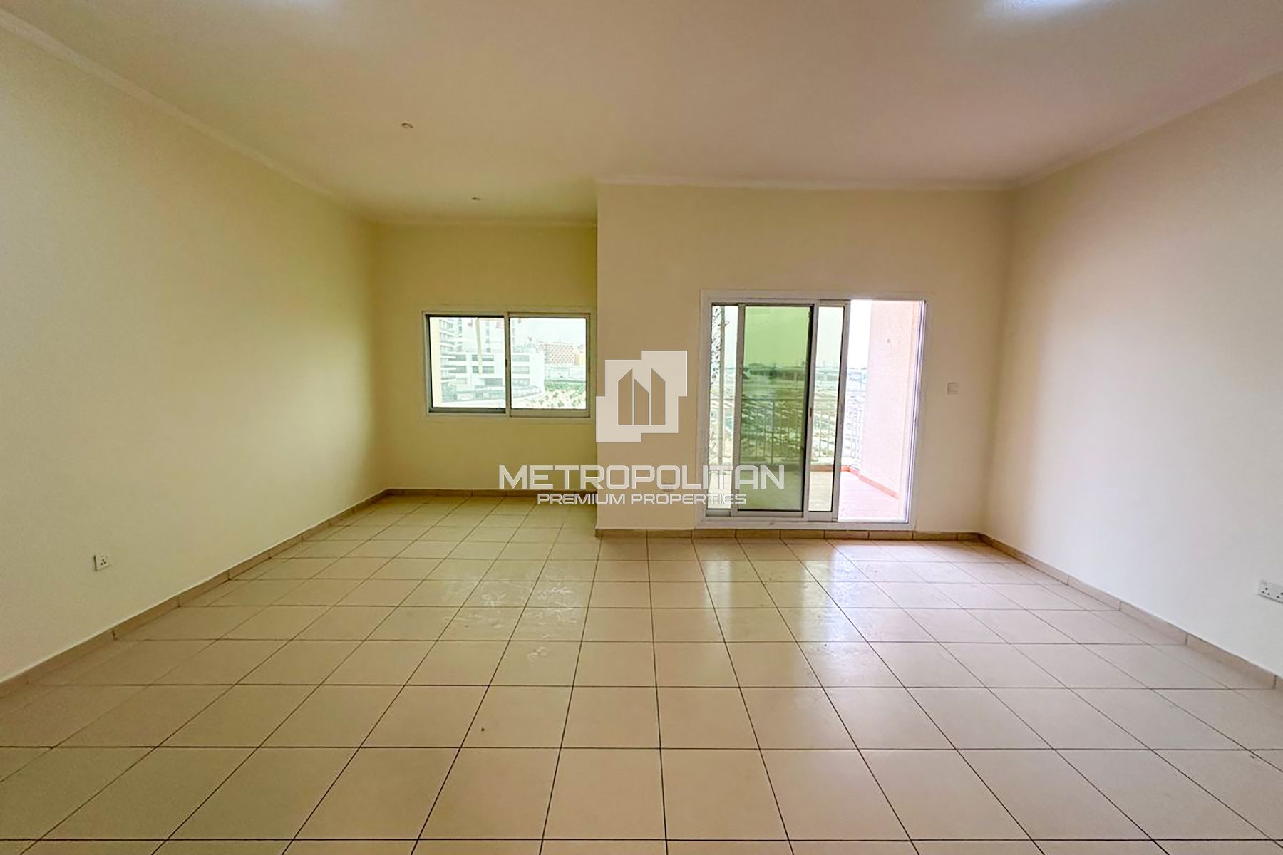 Spacious Layout | Vacant | Study or Maid’s Room photo-3