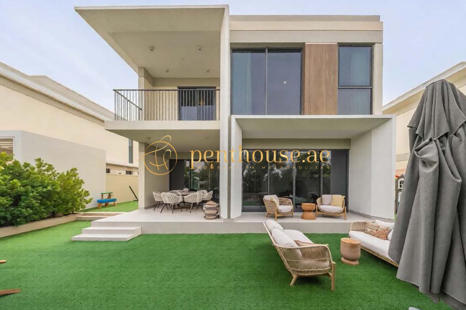 Spacious Villa | Private Garden | Best Offer